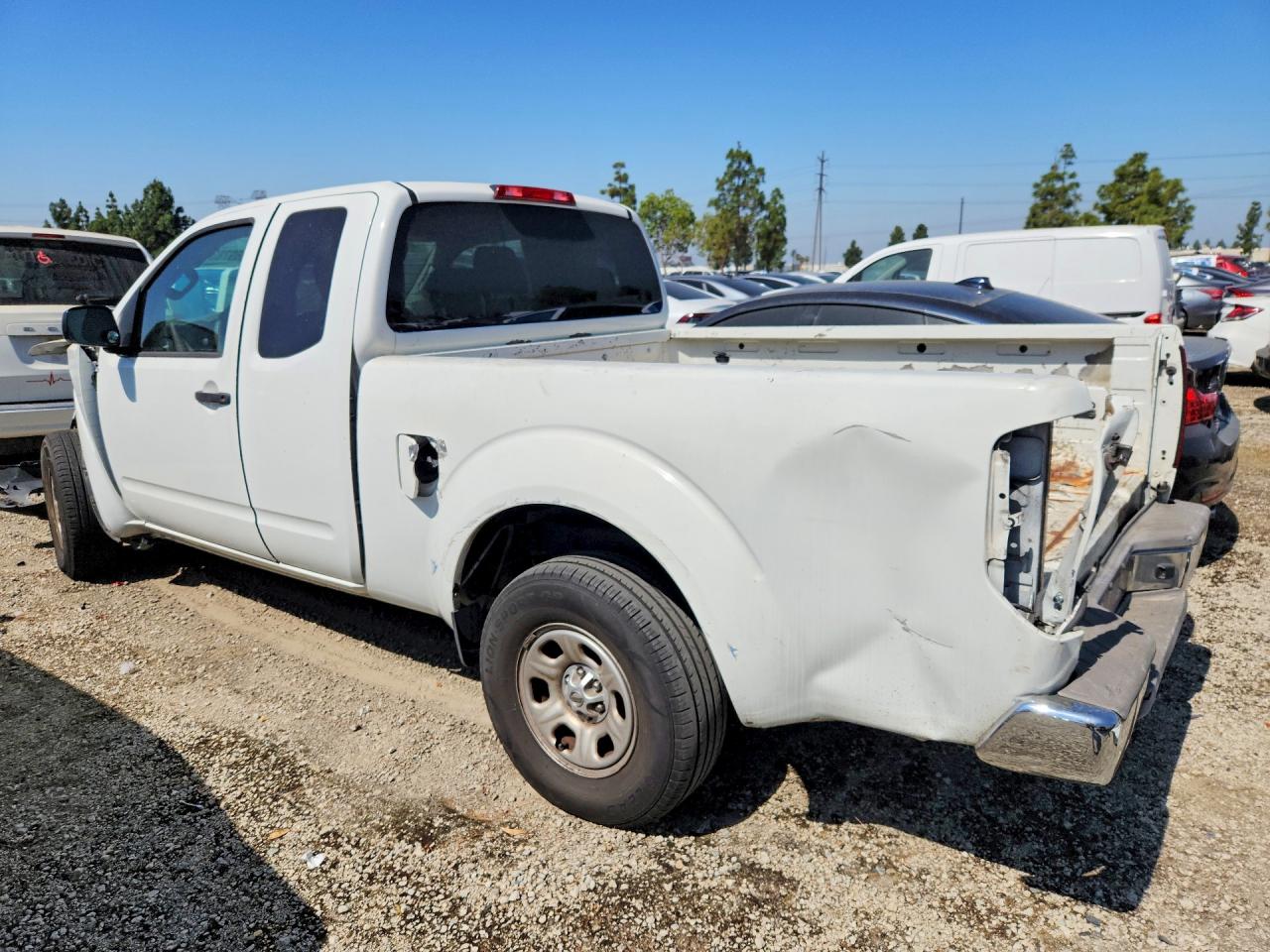 2013 Nissan Frontier S White vin: 1N6BD0CT3DN720448