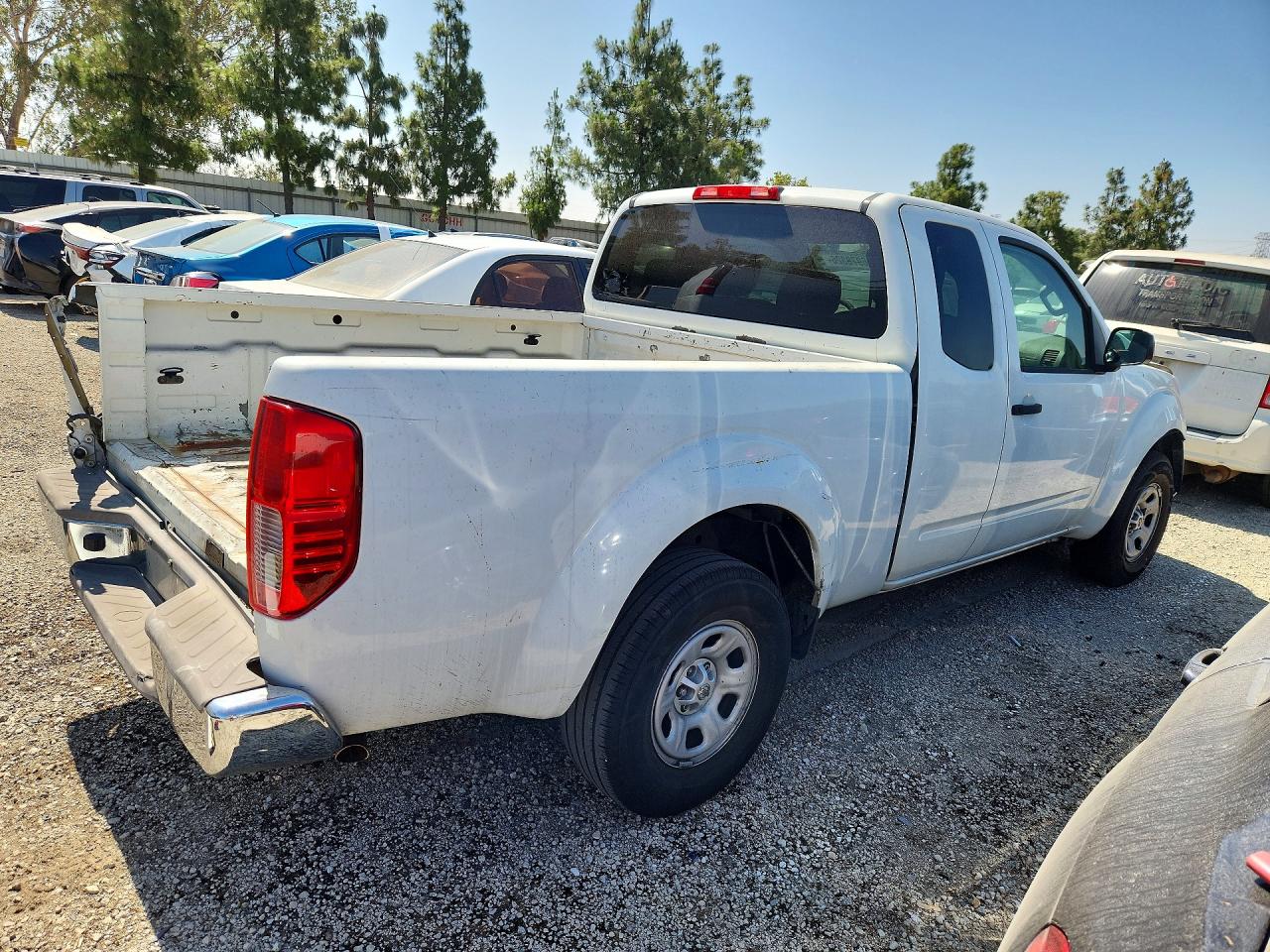2013 Nissan Frontier S White vin: 1N6BD0CT3DN720448