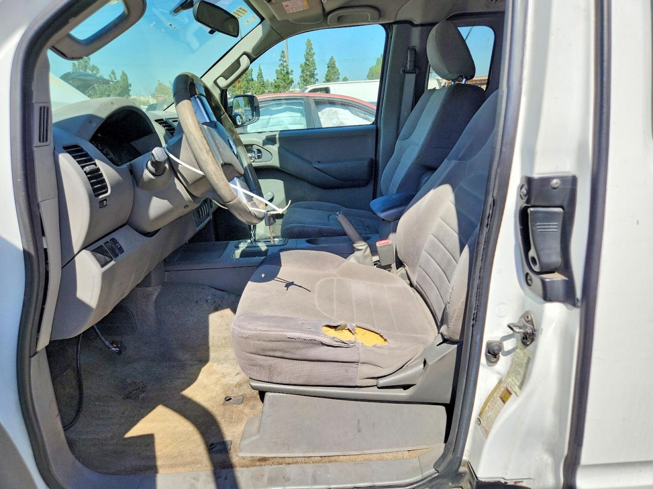 2013 Nissan Frontier S White vin: 1N6BD0CT3DN720448