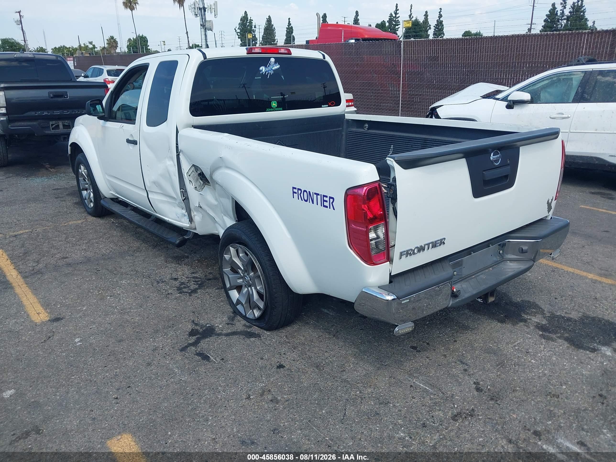 2013 Nissan Frontier S White vin: 1N6BD0CT3DN748377