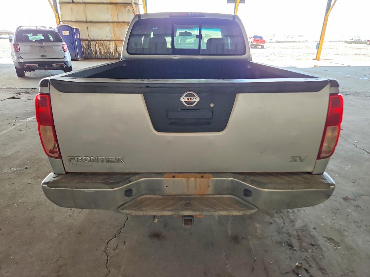 2015 Nissan Frontier Sv Серебряный vin: 1N6BD0CT3FN706309