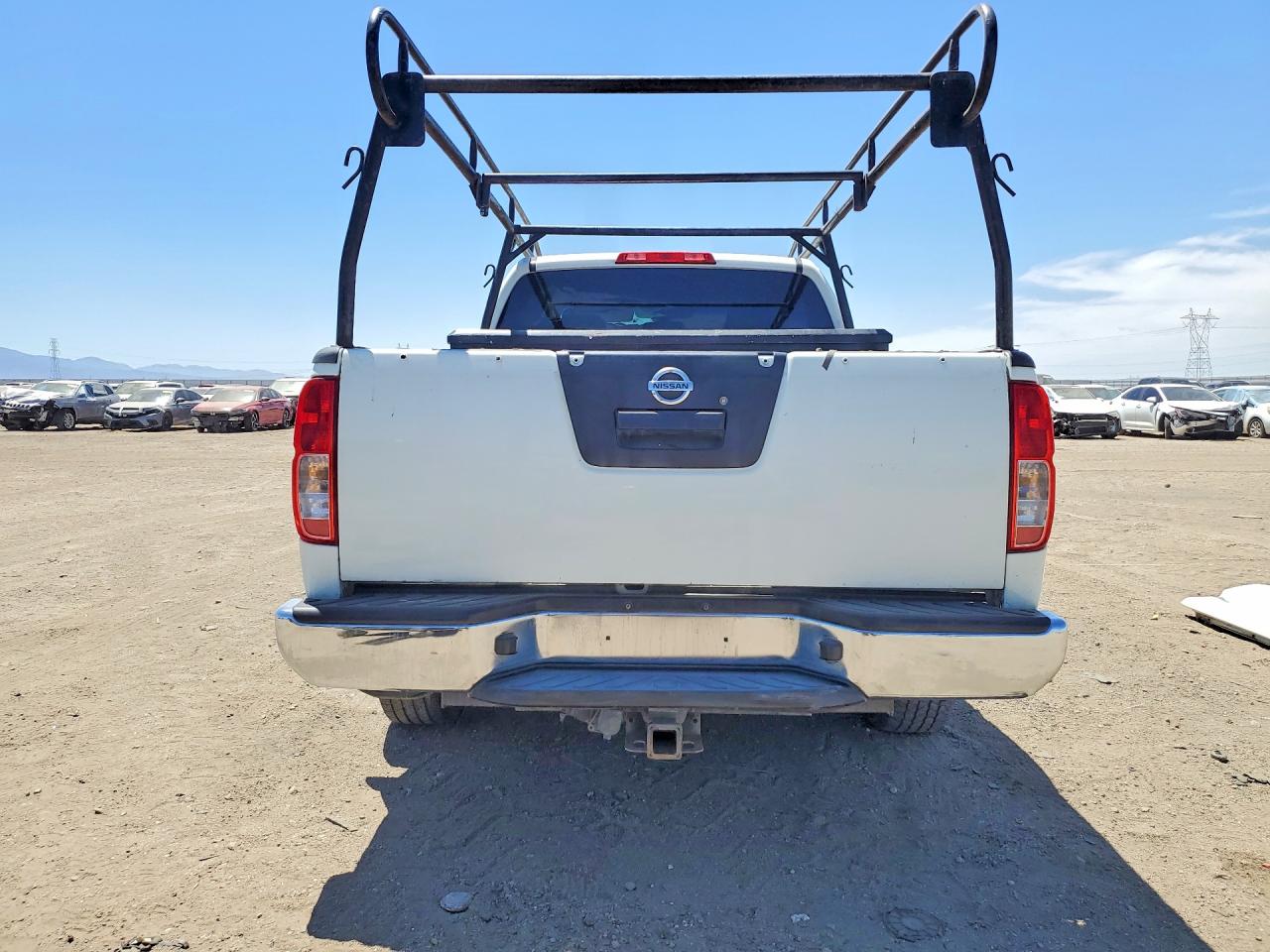 2015 Nissan Frontier S White vin: 1N6BD0CT3FN742730