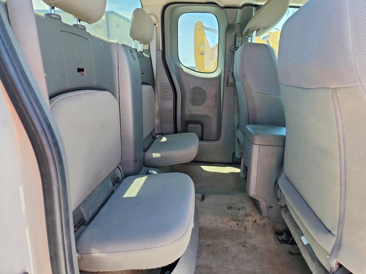 2015 Nissan Frontier S White vin: 1N6BD0CT3FN745370