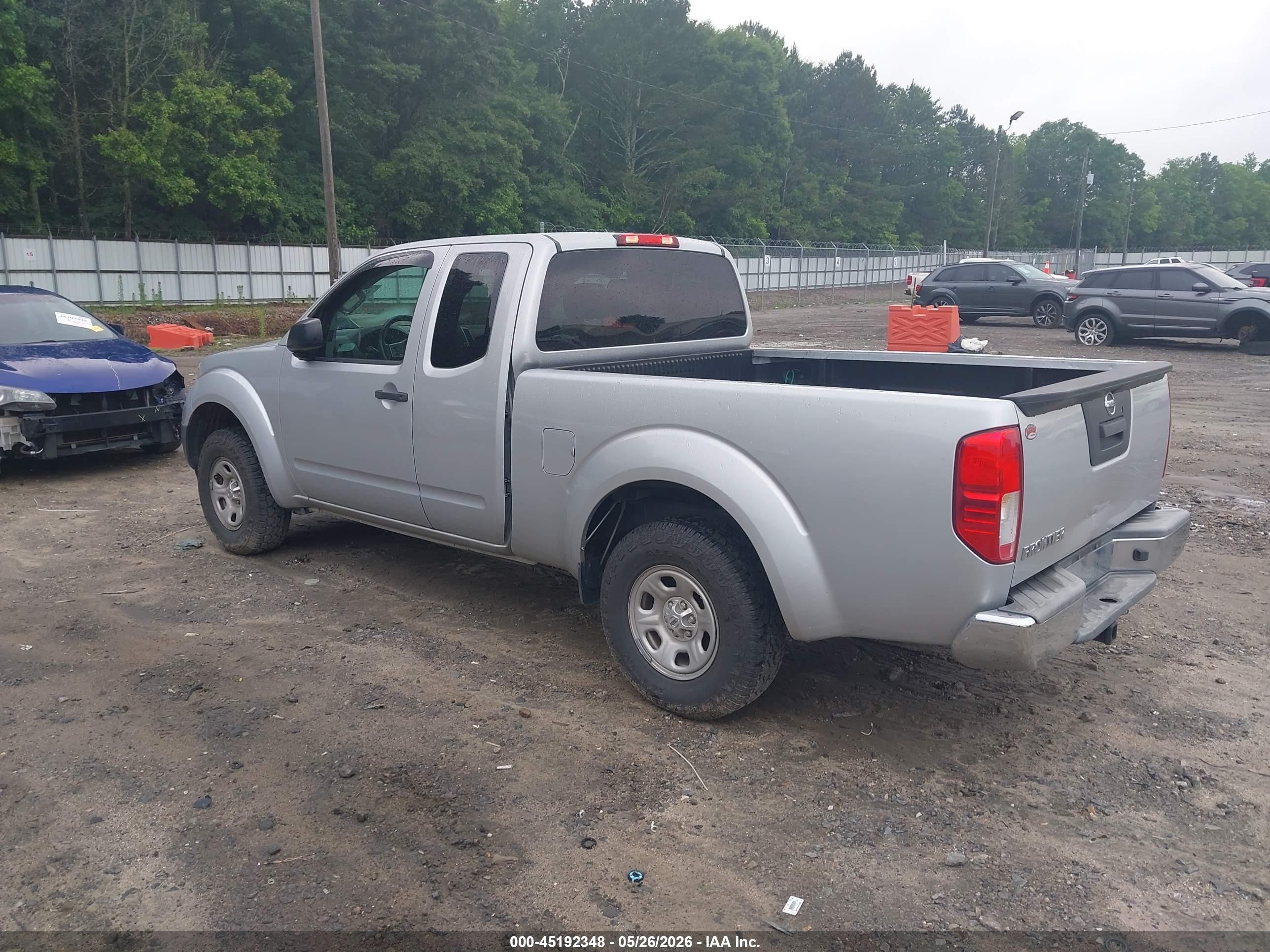 2015 Nissan Frontier S Silver vin: 1N6BD0CT3FN751489