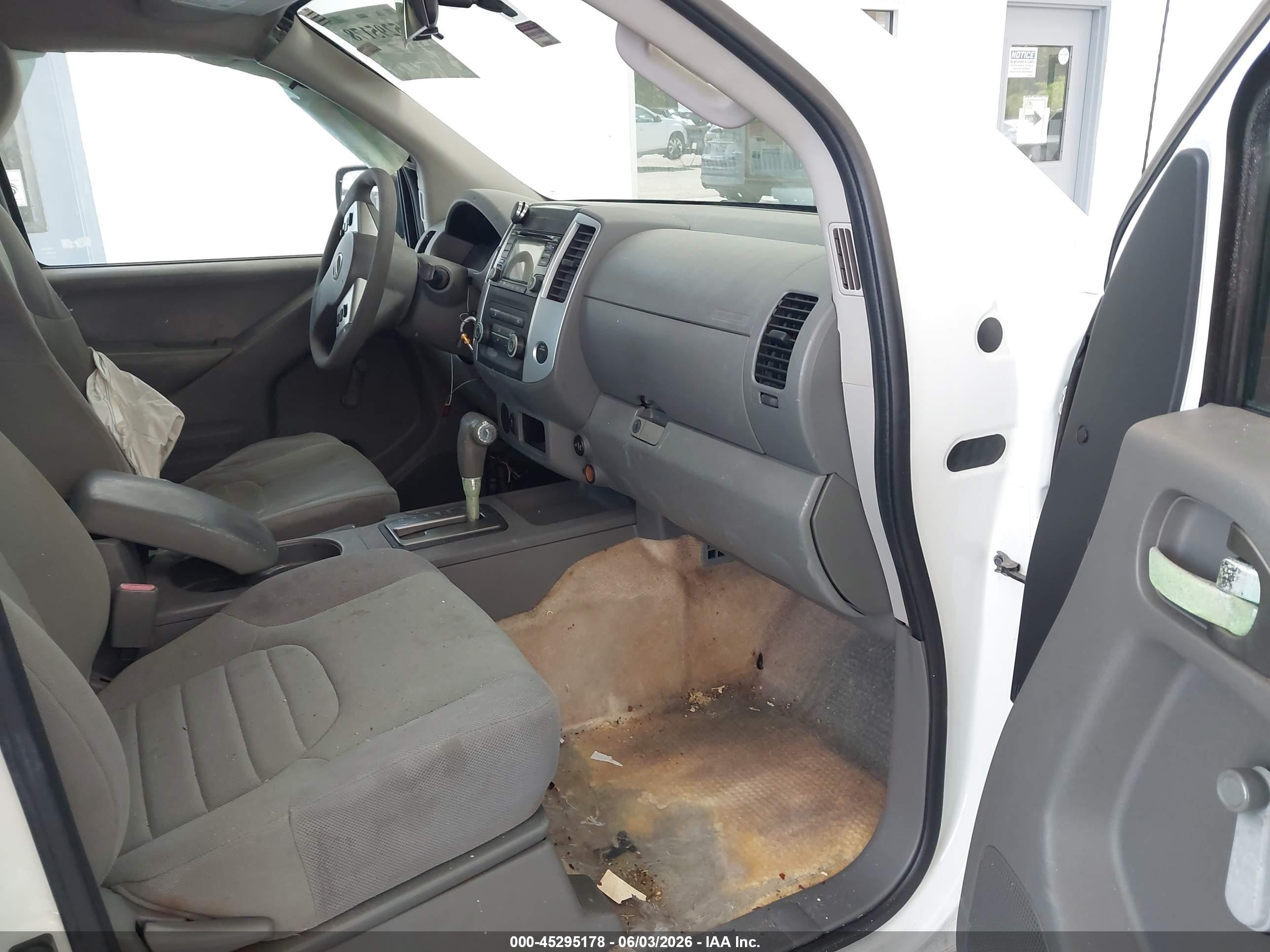 2018 Nissan Frontier S White vin: 1N6BD0CT3JN729615