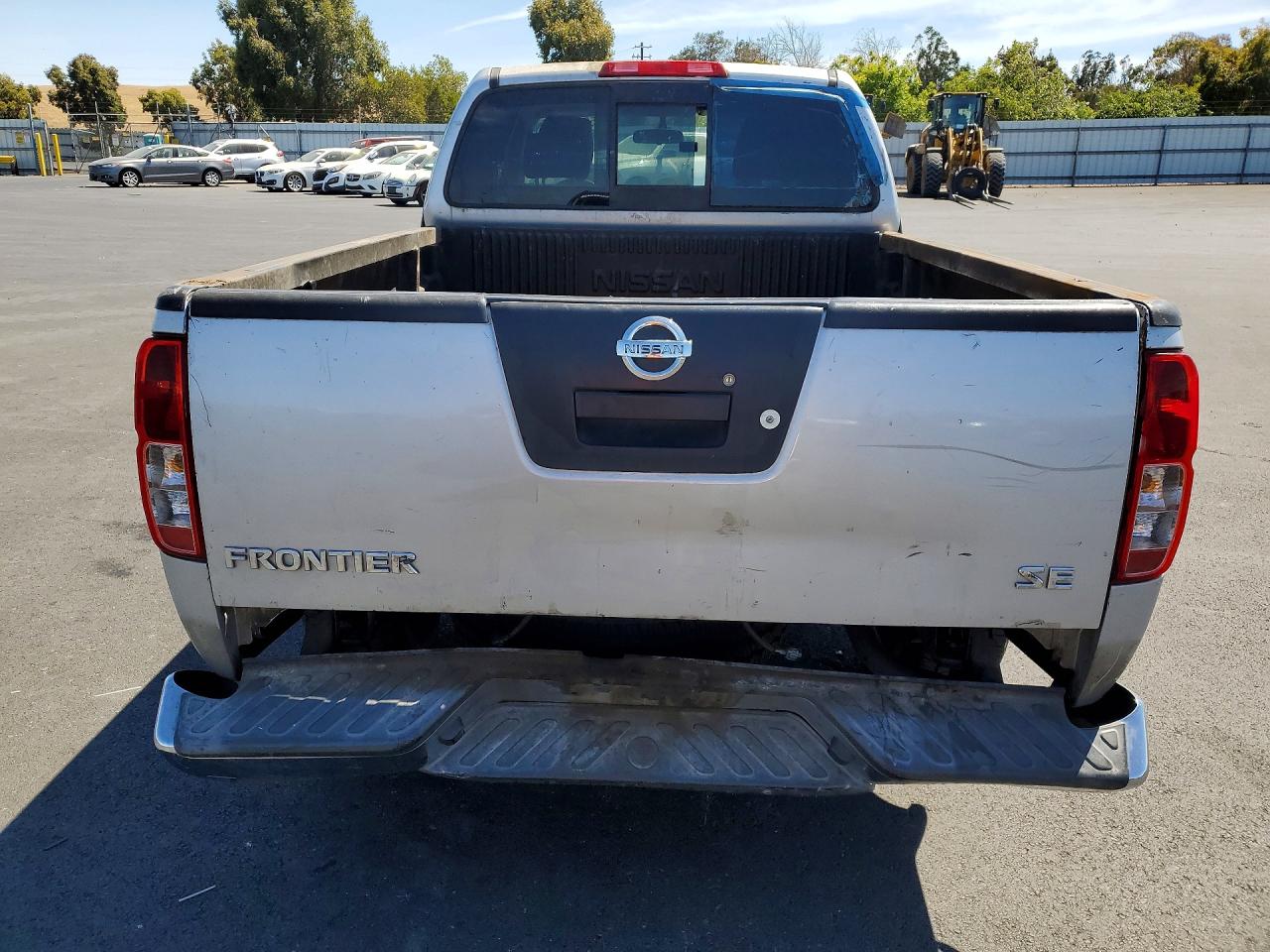 2010 Nissan Frontier Xe Silver vin: 1N6BD0CT4AC409523