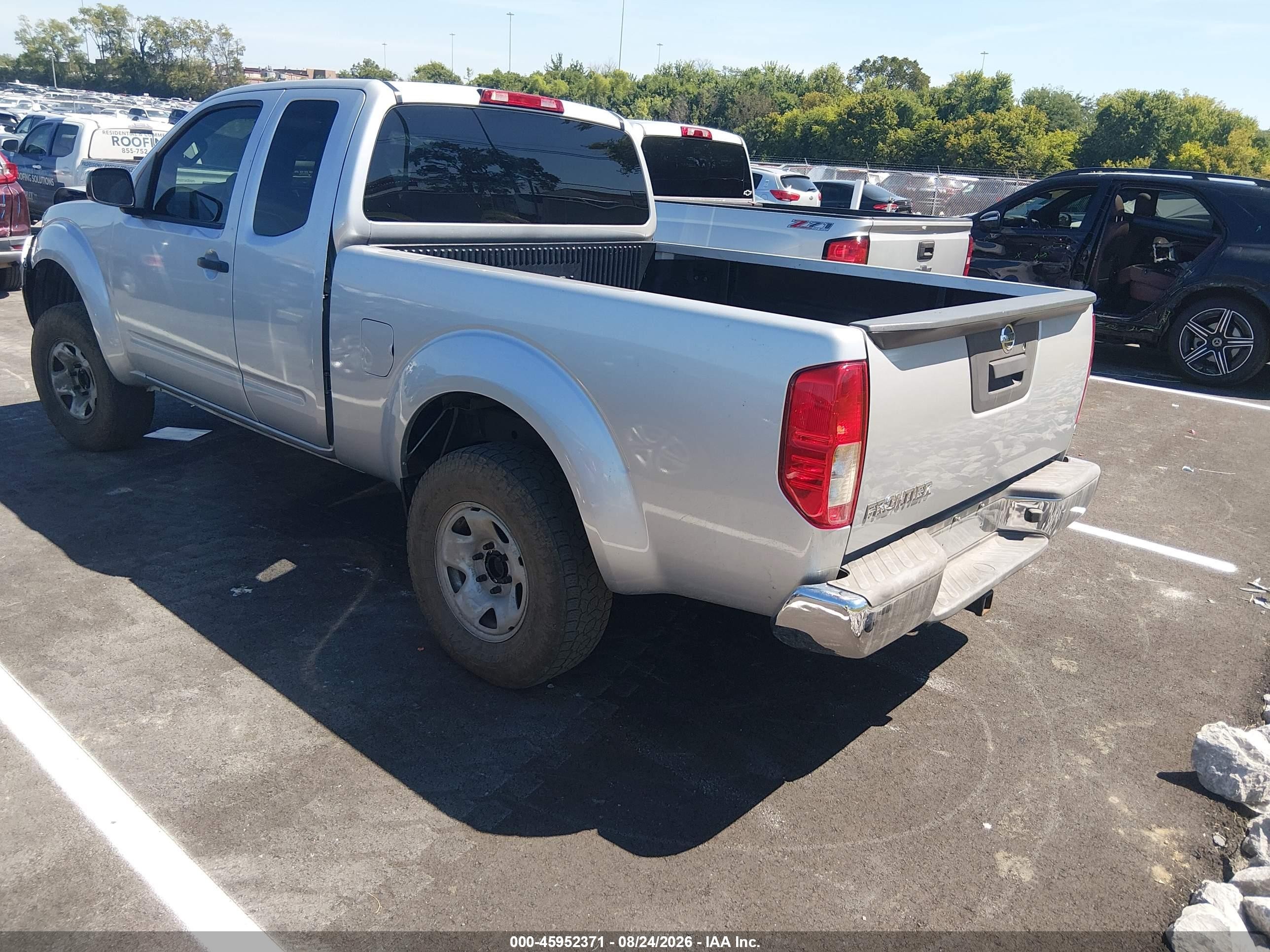 2014 Nissan Frontier S Silver vin: 1N6BD0CT4EN710254