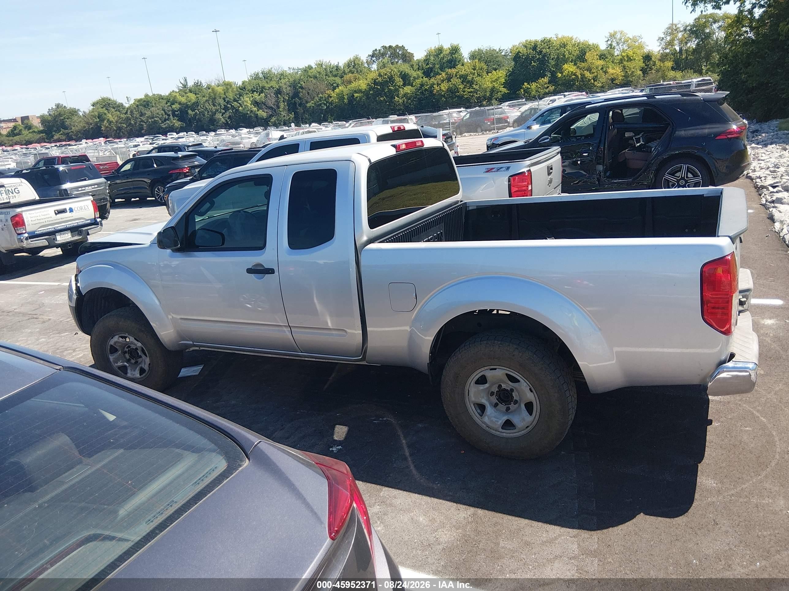2014 Nissan Frontier S Silver vin: 1N6BD0CT4EN710254
