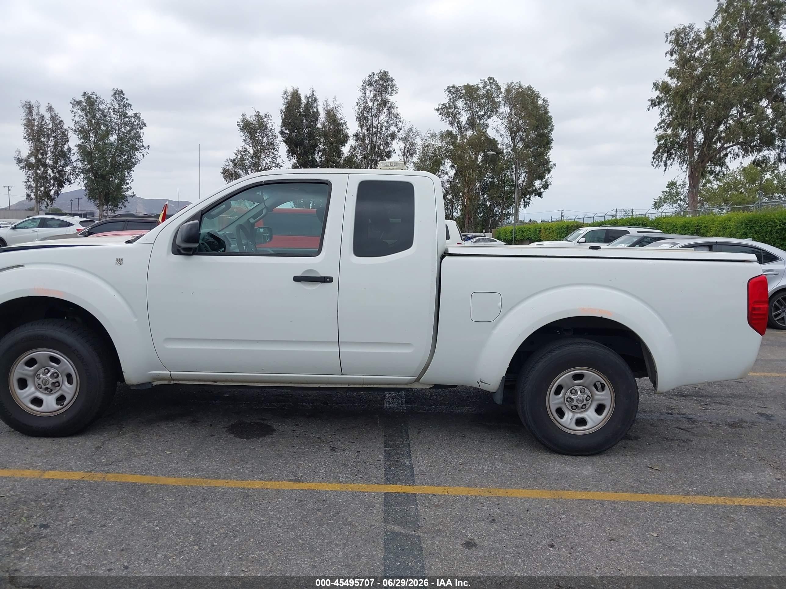 2015 Nissan Frontier S/sv-i4 White vin: 1N6BD0CT4FN768270