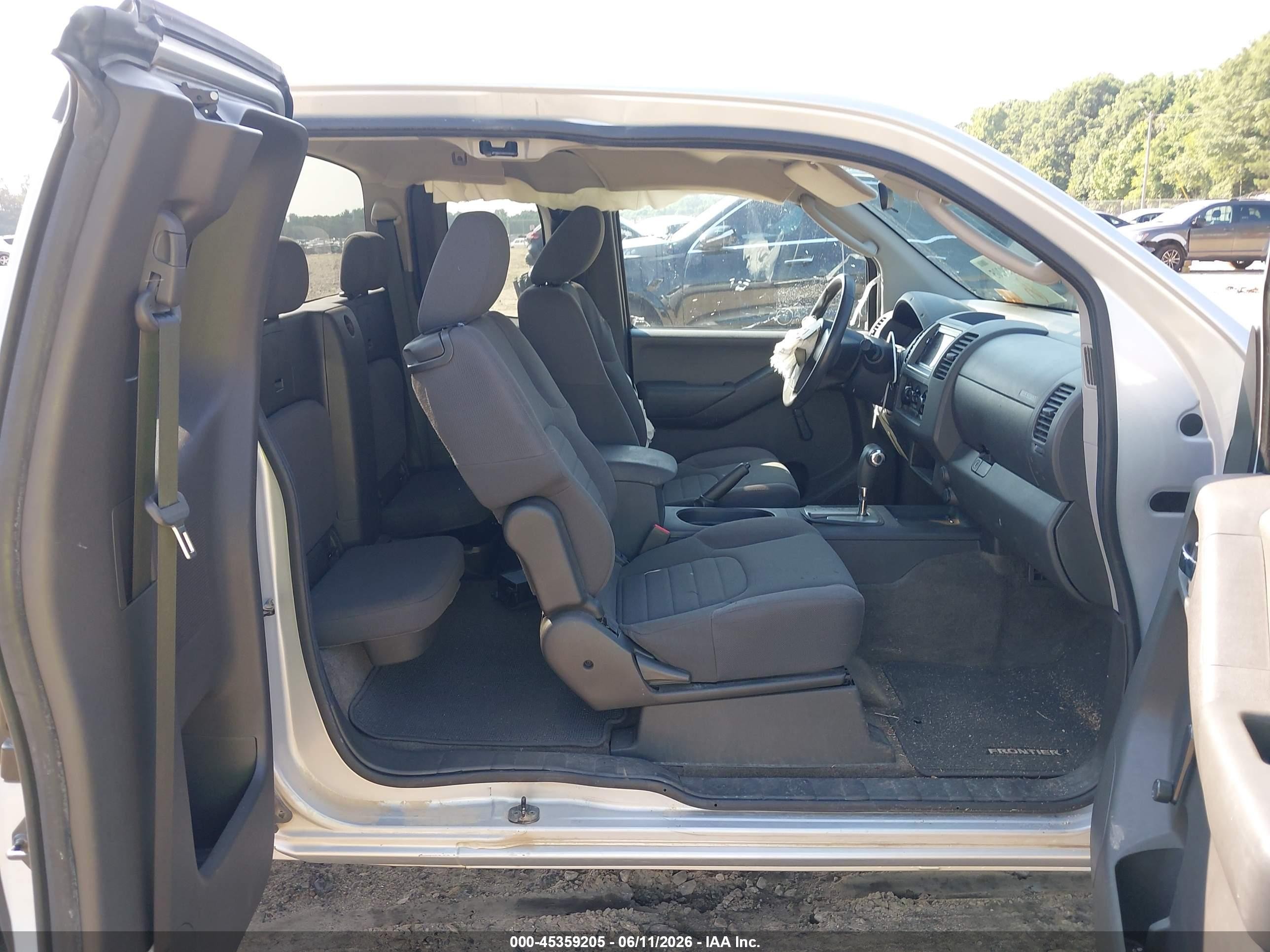 2011 Nissan Frontier S Silver vin: 1N6BD0CT5BC429717