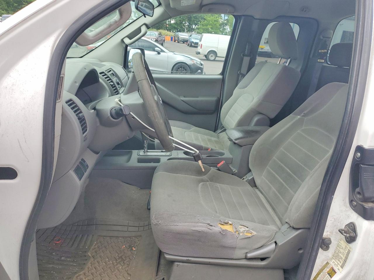 2012 Nissan Frontier S White vin: 1N6BD0CT5CC444025