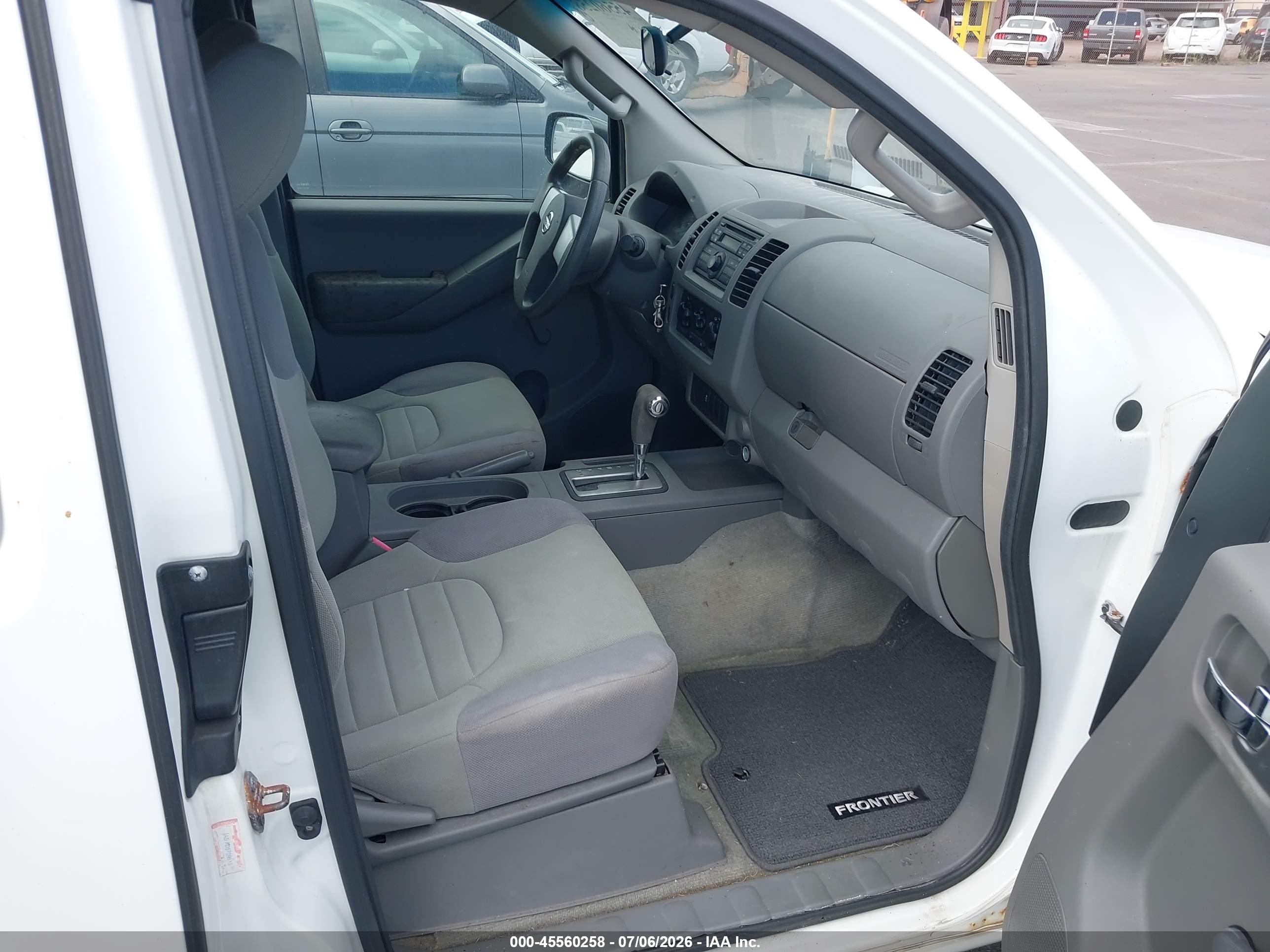 2013 Nissan Frontier S White vin: 1N6BD0CT5DN746226