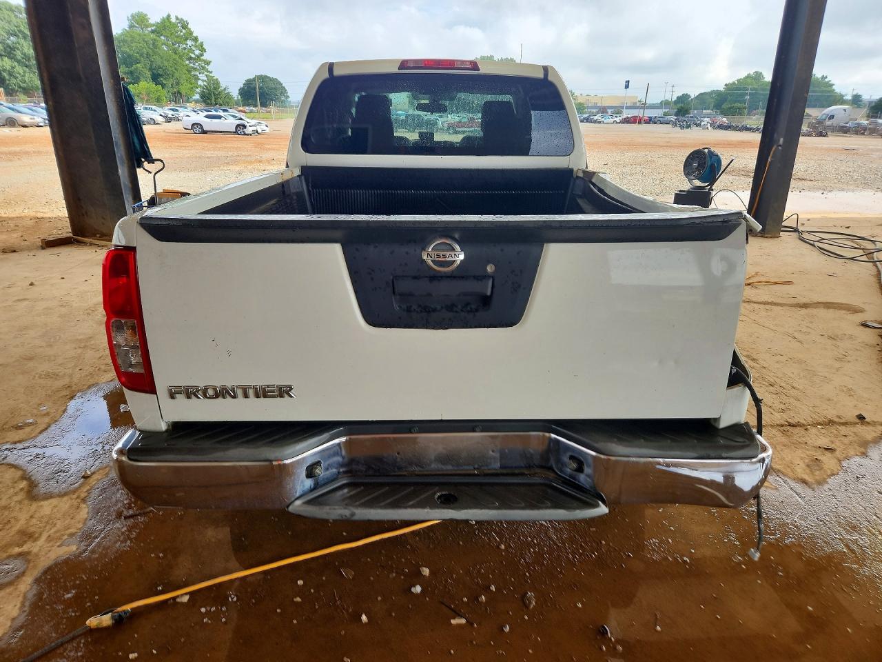 2014 Nissan Frontier S White vin: 1N6BD0CT5EN713857