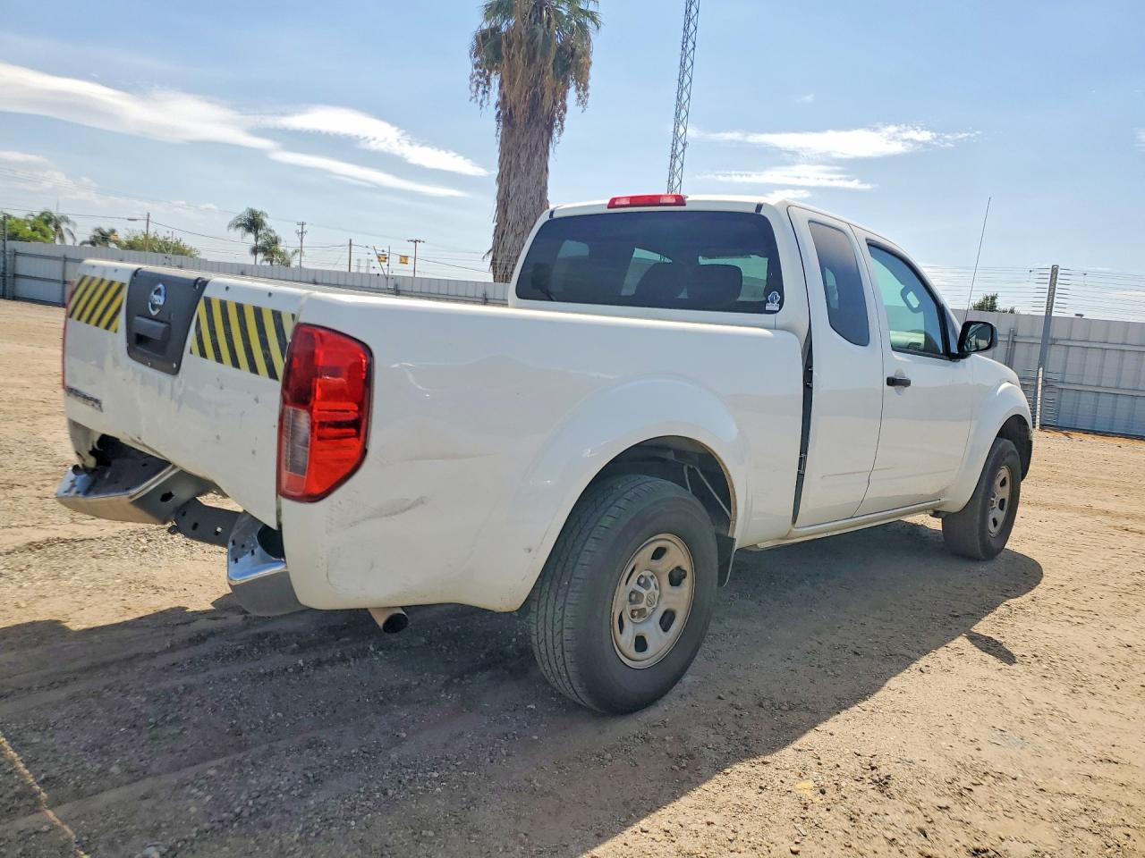 2015 Nissan Frontier S White vin: 1N6BD0CT5FN753860
