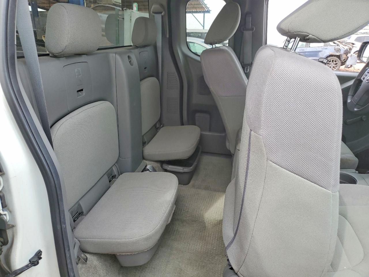 2015 Nissan Frontier S White vin: 1N6BD0CT5FN754801