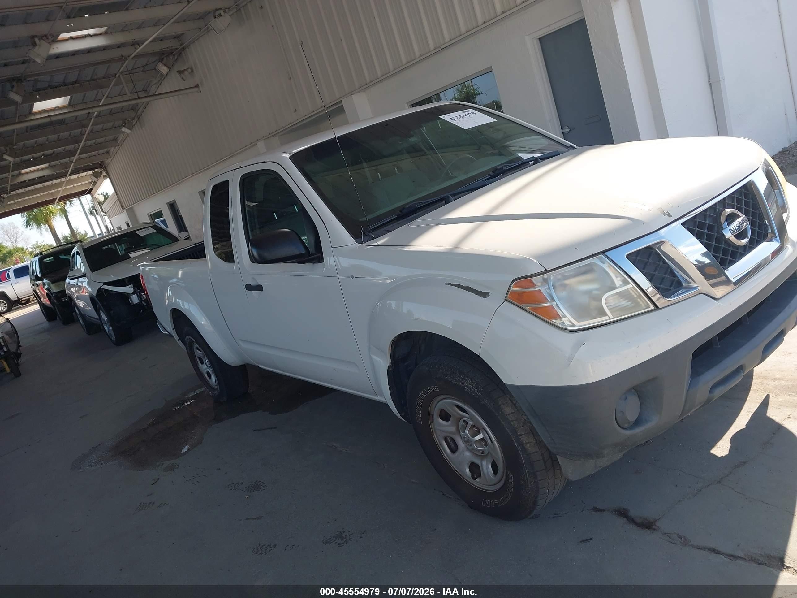 2015 Nissan Frontier S White vin: 1N6BD0CT5FN755818