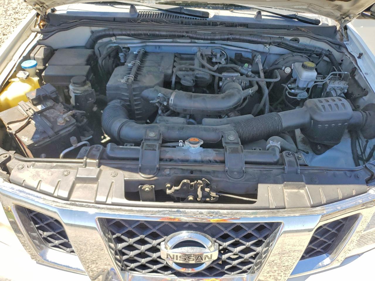 2015 Nissan Frontier S Белый vin: 1N6BD0CT5FN758282