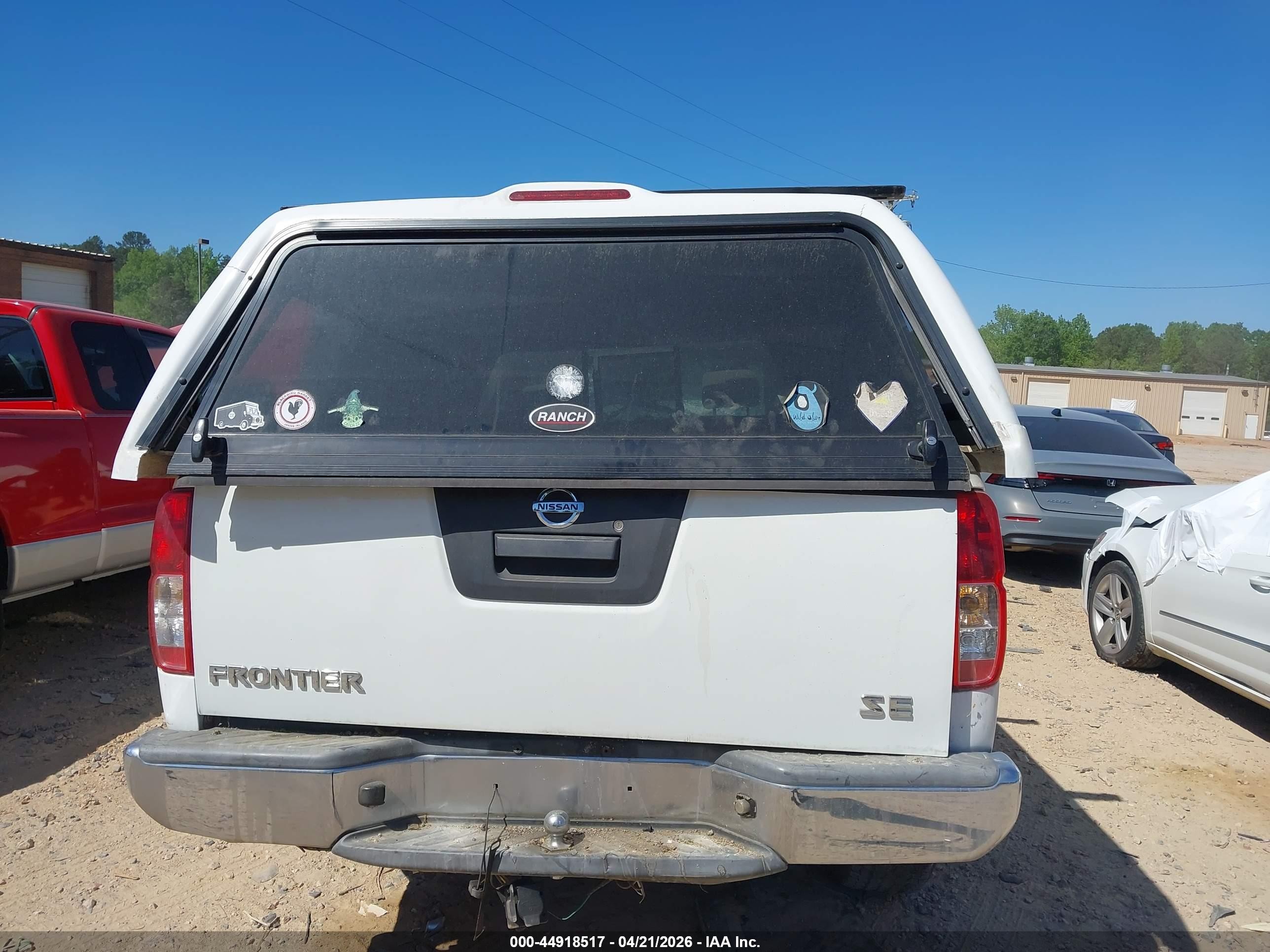 2010 Nissan Frontier Se-i4 White vin: 1N6BD0CT6AC410270