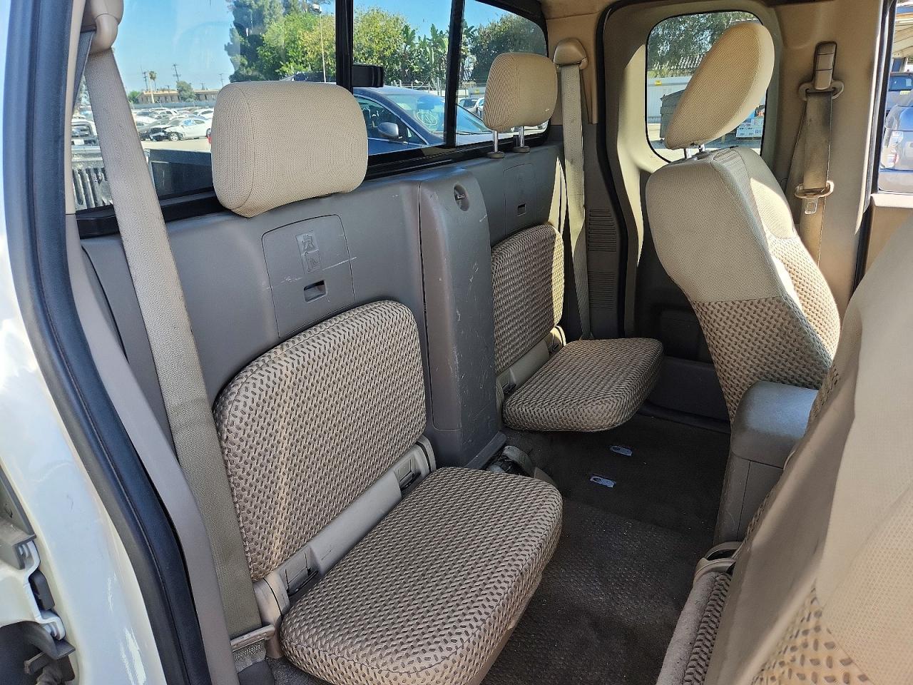 2014 Nissan Frontier Sv White vin: 1N6BD0CT6EN715360