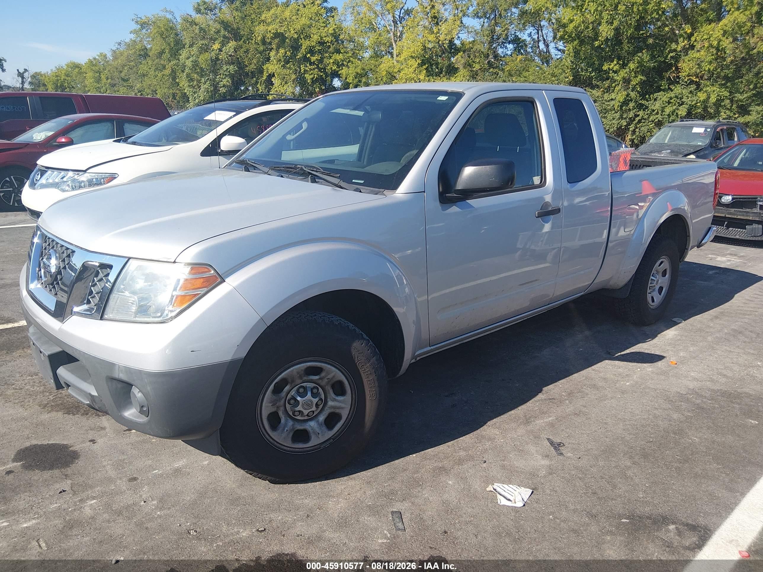 2014 Nissan Frontier S Серебряный vin: 1N6BD0CT6EN720655