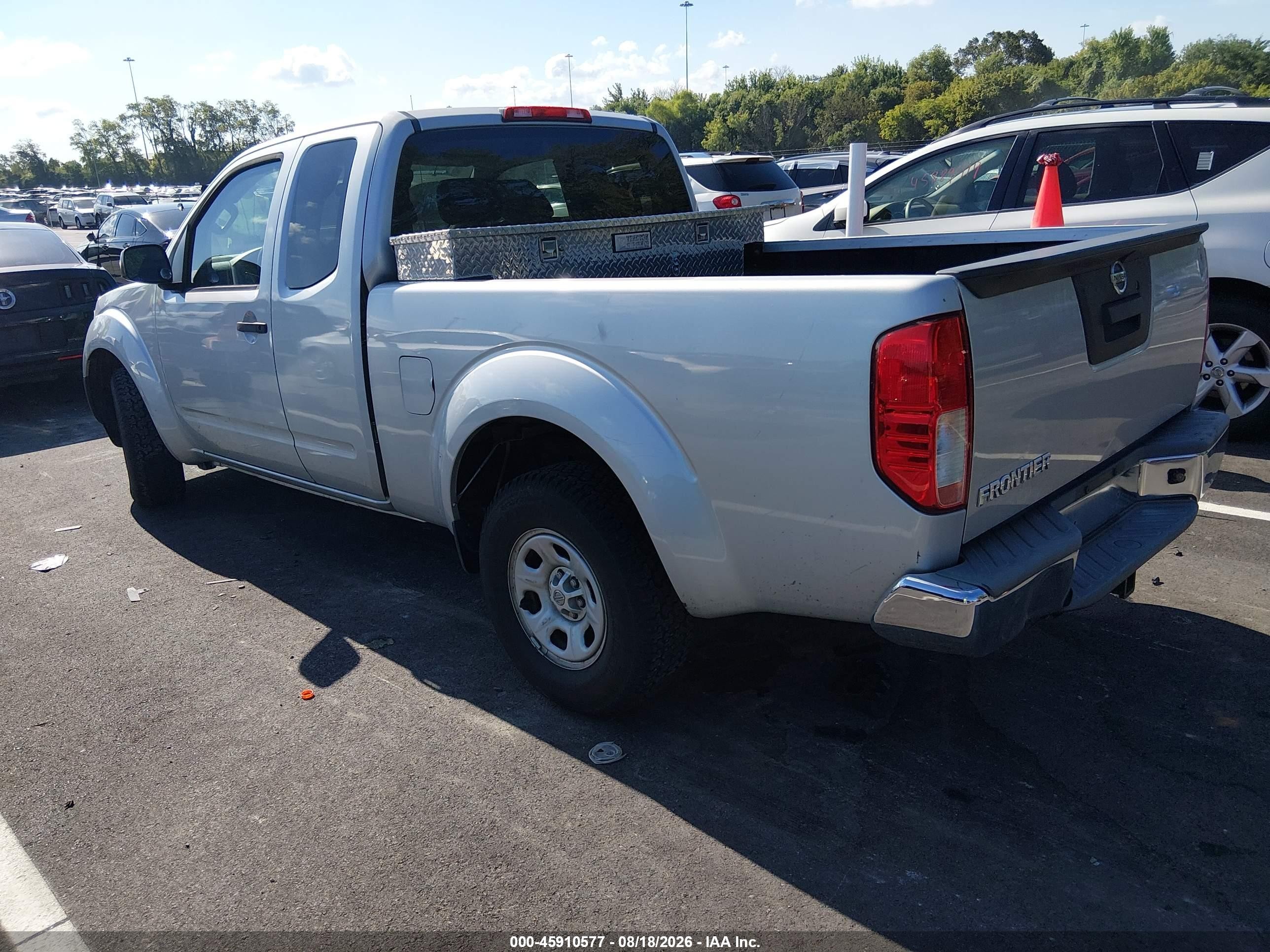 2014 Nissan Frontier S Серебряный vin: 1N6BD0CT6EN720655