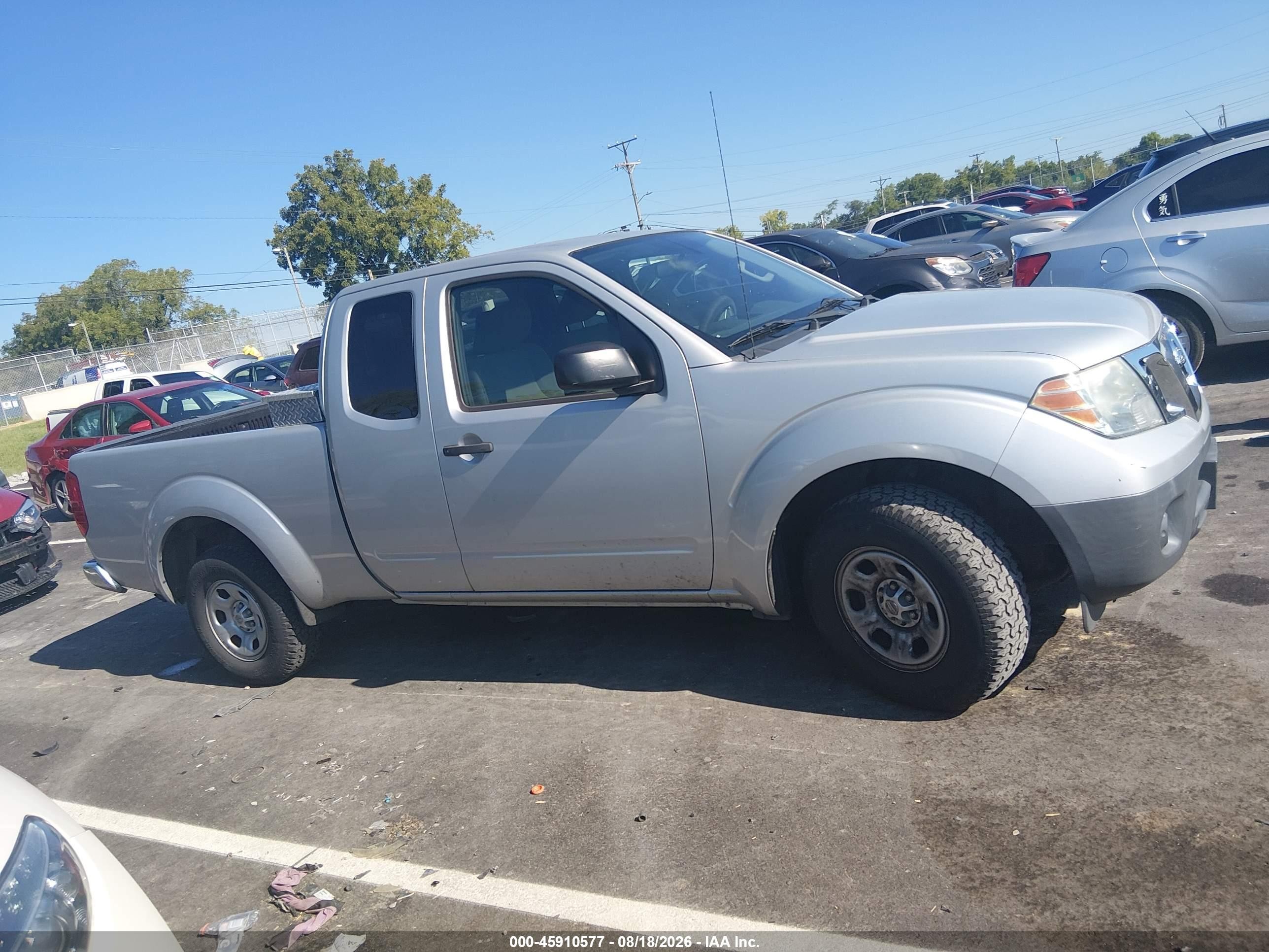2014 Nissan Frontier S Серебряный vin: 1N6BD0CT6EN720655