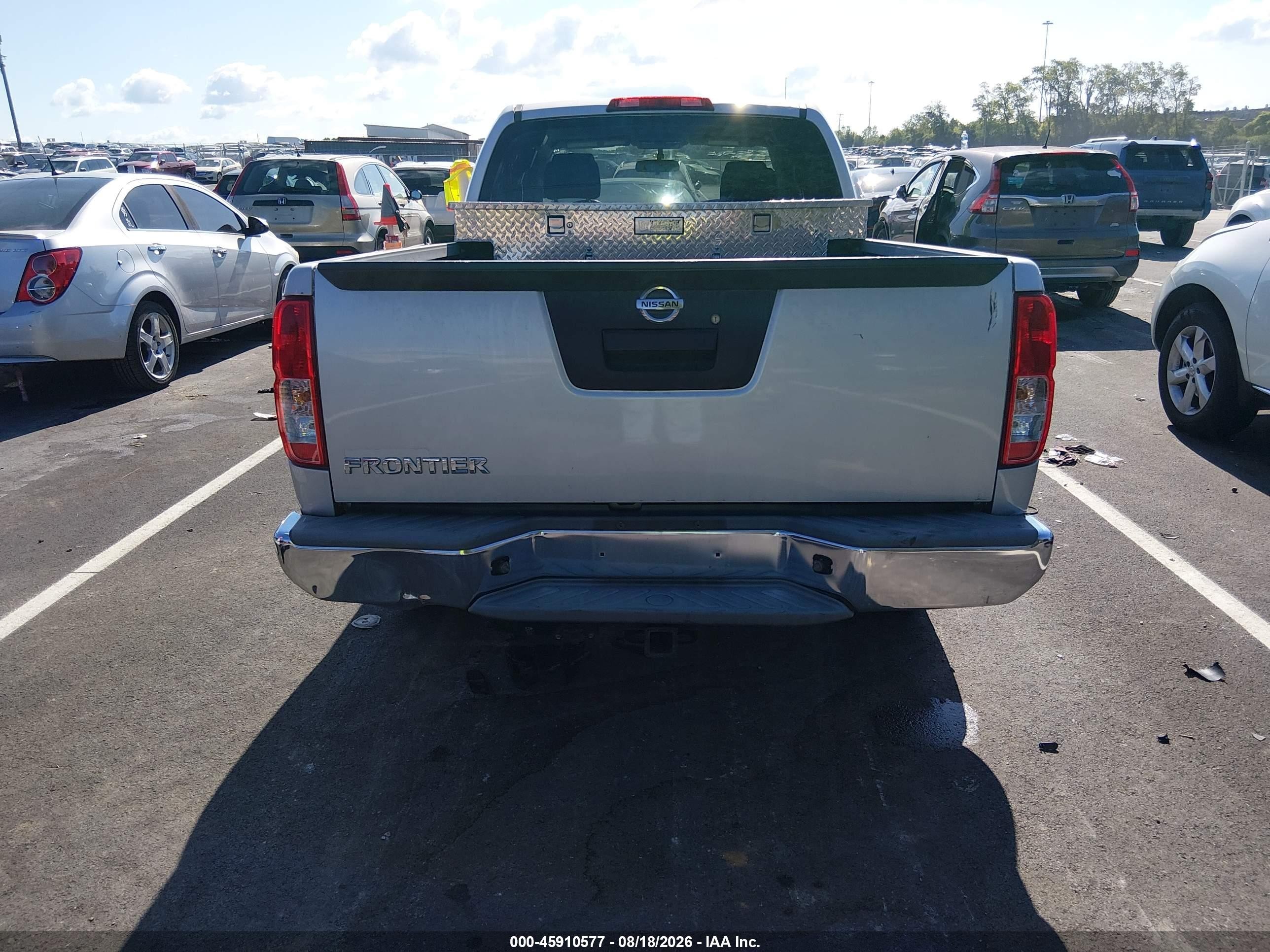 2014 Nissan Frontier S Серебряный vin: 1N6BD0CT6EN720655