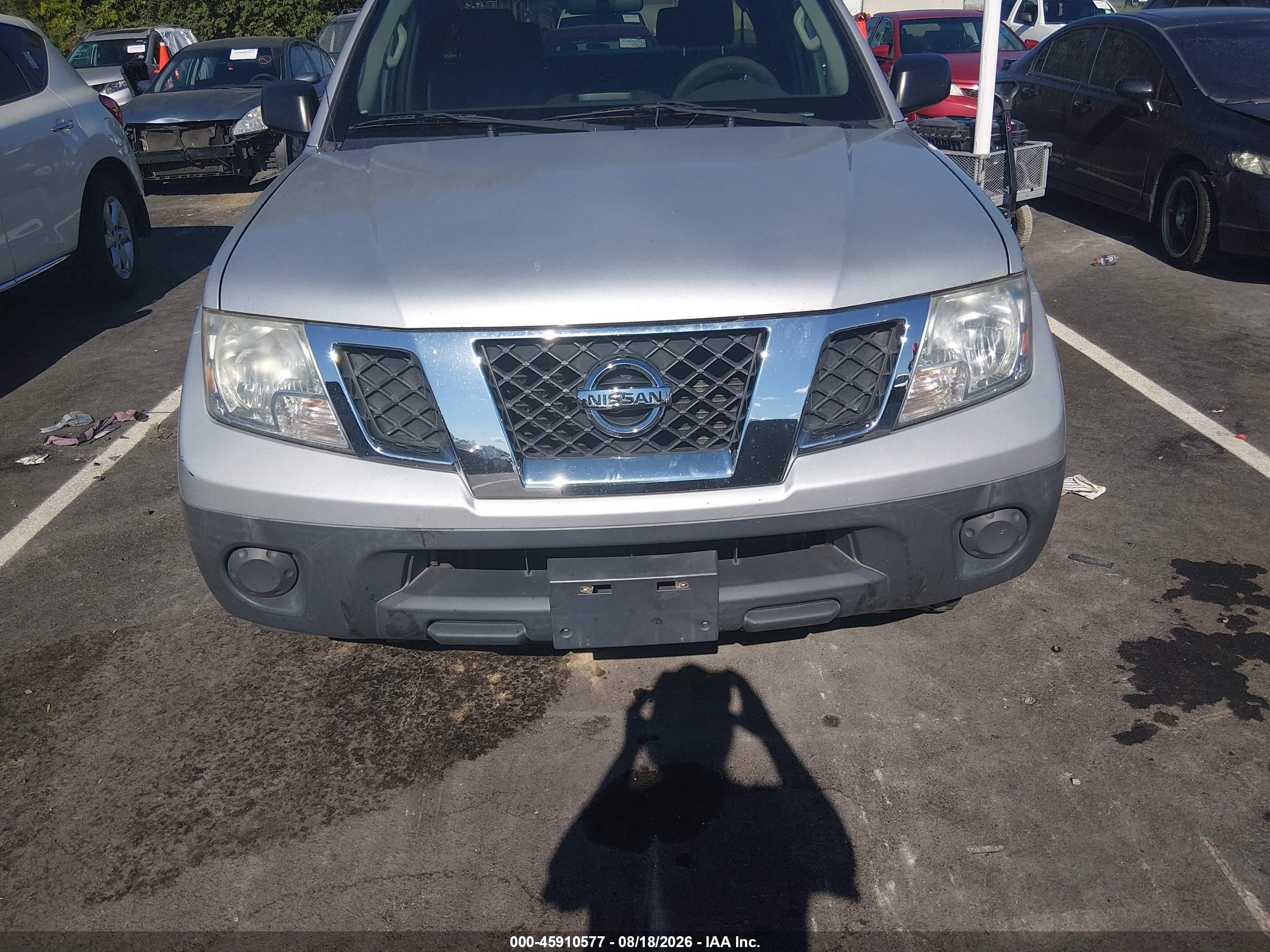 2014 Nissan Frontier S Серебряный vin: 1N6BD0CT6EN720655