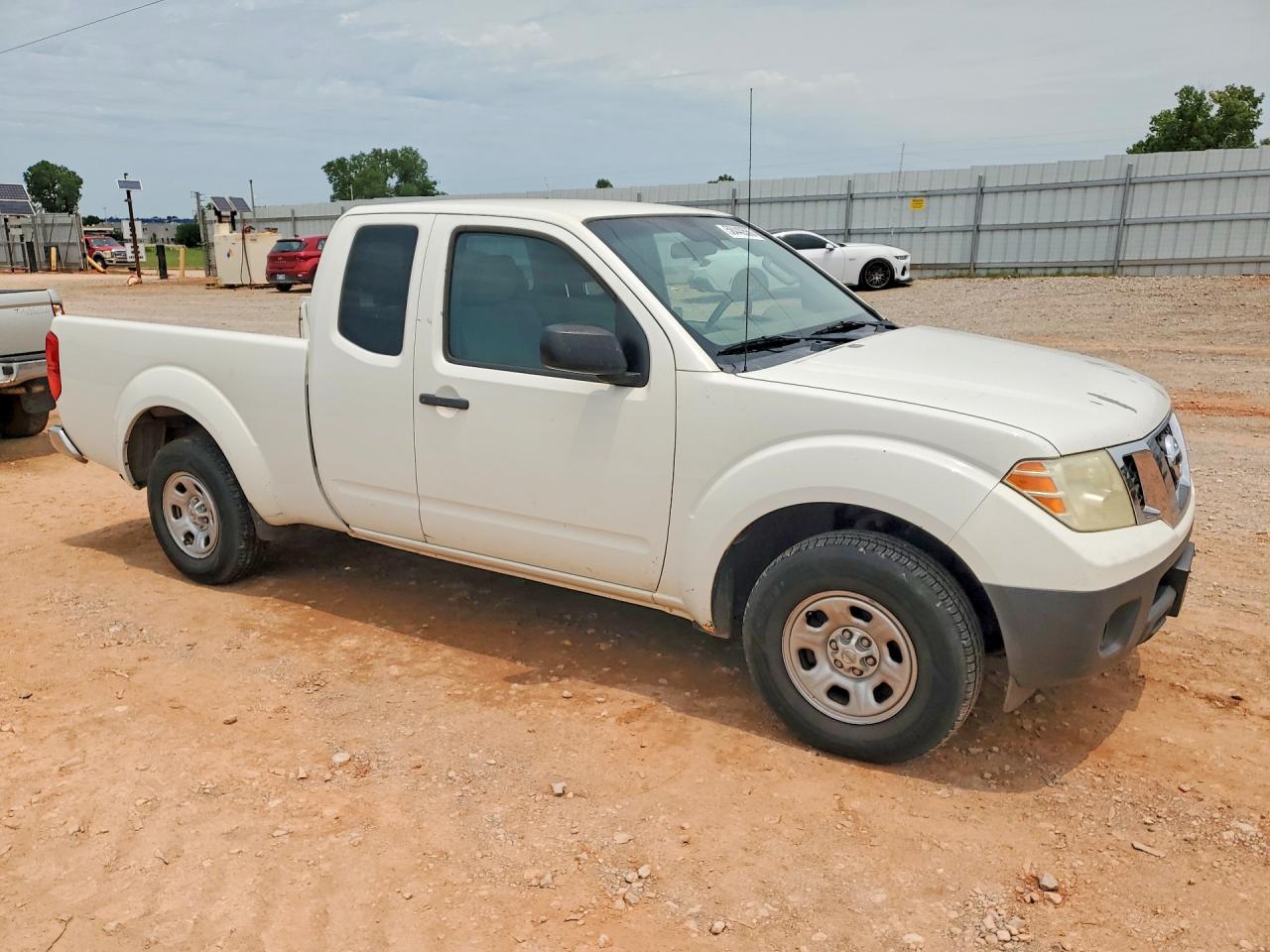 2014 Nissan Frontier S Белый vin: 1N6BD0CT6EN754028
