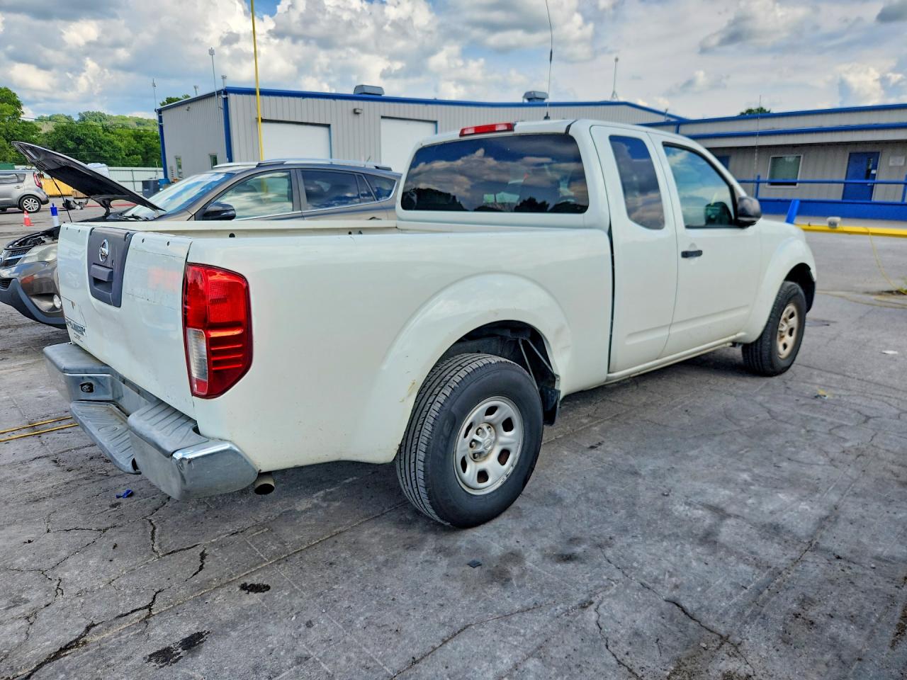 2014 Nissan Frontier S White vin: 1N6BD0CT6EN768382