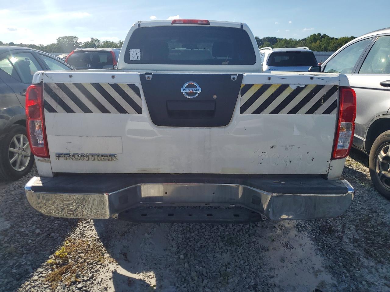 2015 Nissan Frontier S White vin: 1N6BD0CT6FN724139