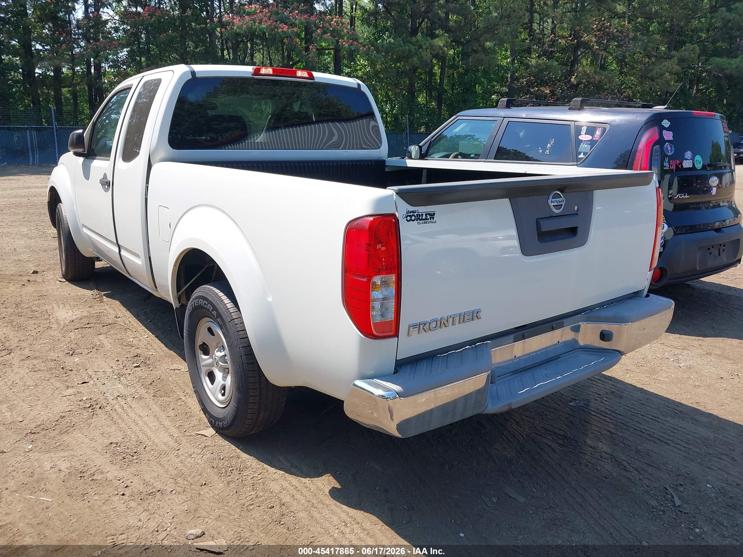 2015 Nissan Frontier S Белый vin: 1N6BD0CT6FN760560