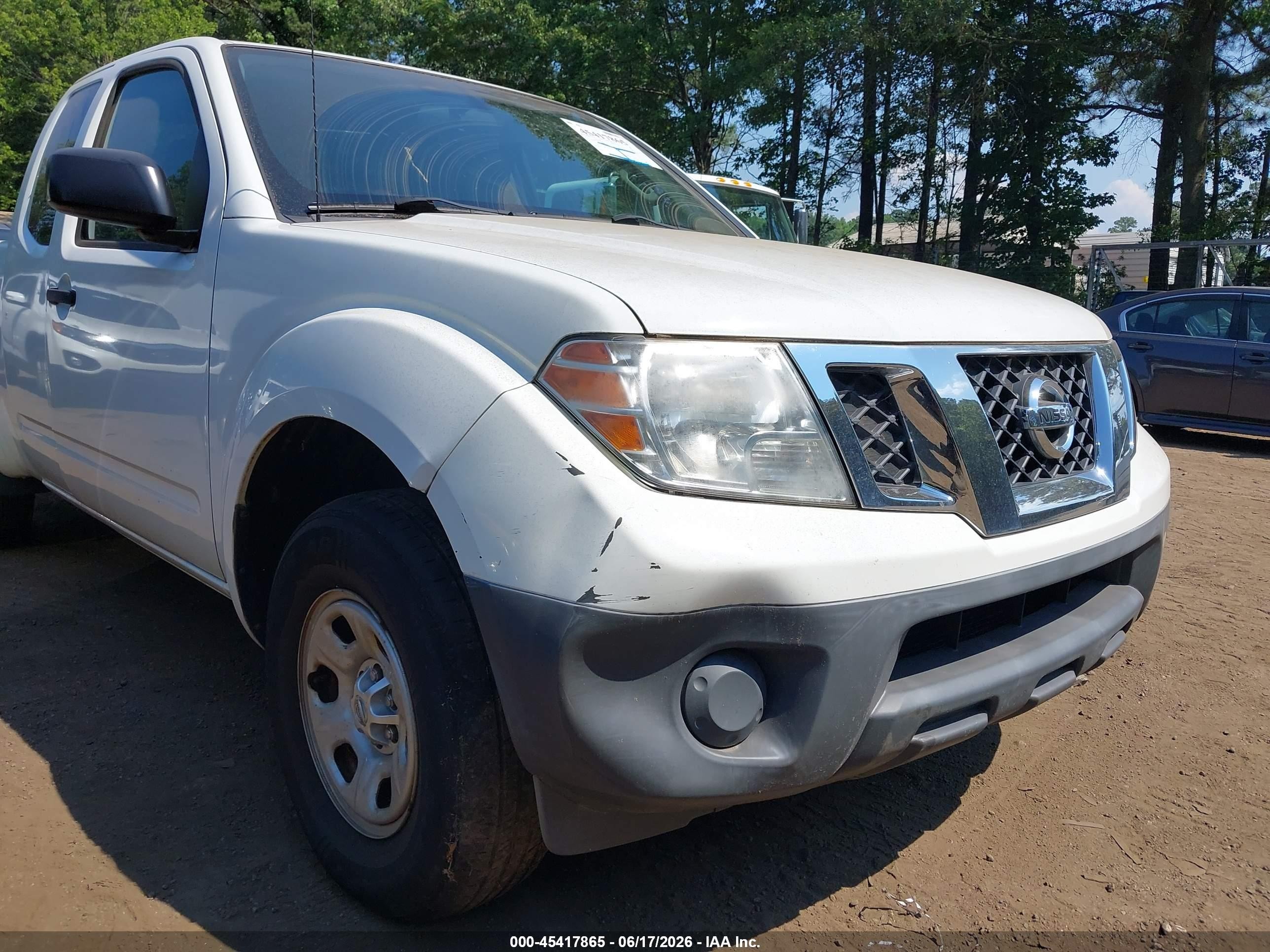 2015 Nissan Frontier S Белый vin: 1N6BD0CT6FN760560