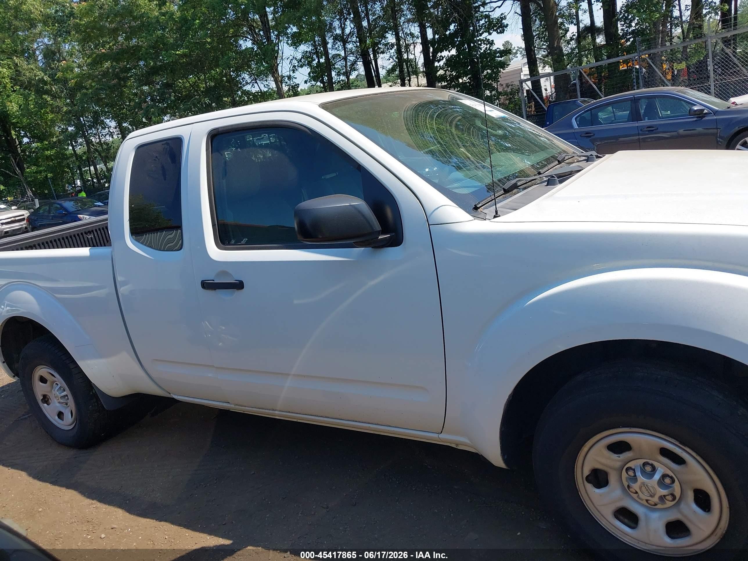 2015 Nissan Frontier S Белый vin: 1N6BD0CT6FN760560
