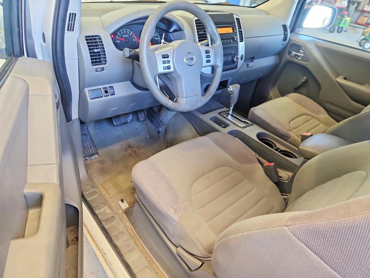 2015 Nissan Frontier S White vin: 1N6BD0CT7FN732623