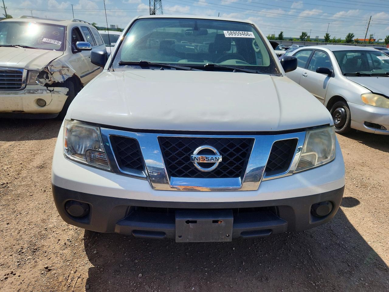 2015 Nissan Frontier S Белый vin: 1N6BD0CT7FN745968