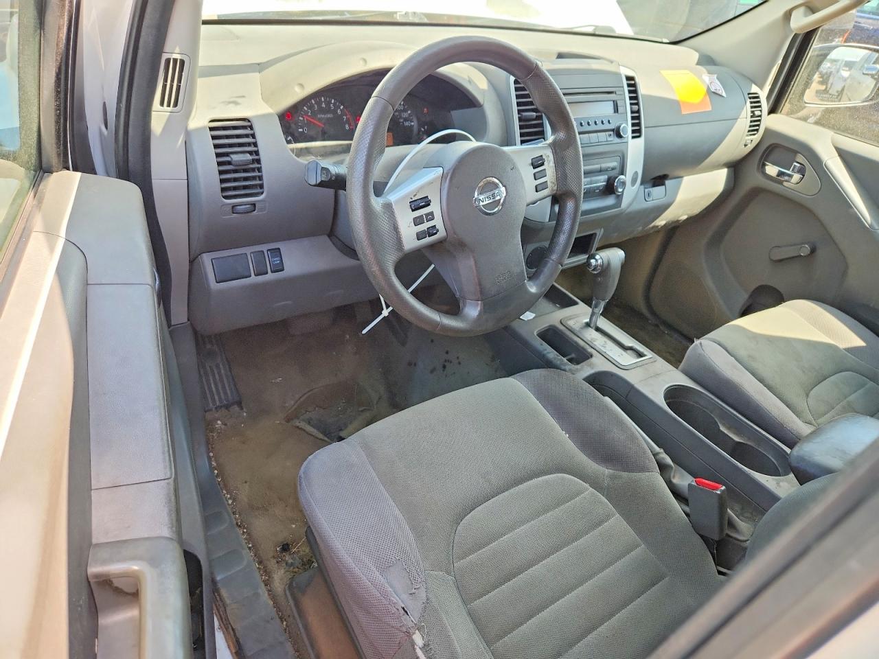 2015 Nissan Frontier S Белый vin: 1N6BD0CT7FN745968
