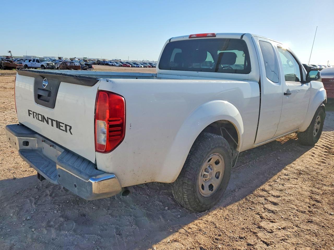 2015 Nissan Frontier S White vin: 1N6BD0CT7FN764813