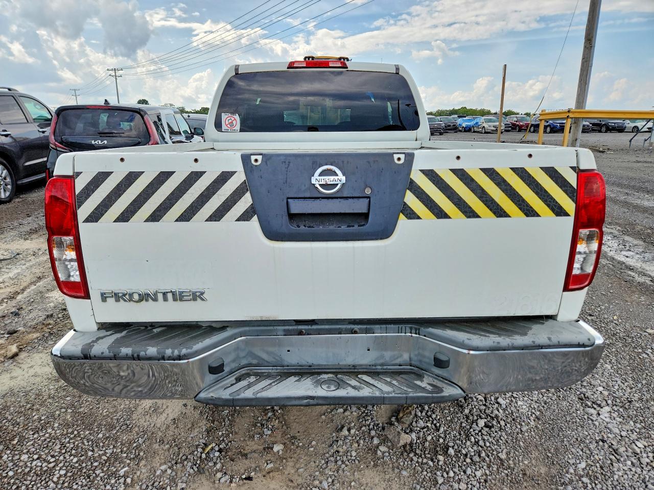 2015 Nissan Frontier S White vin: 1N6BD0CT7FN764942