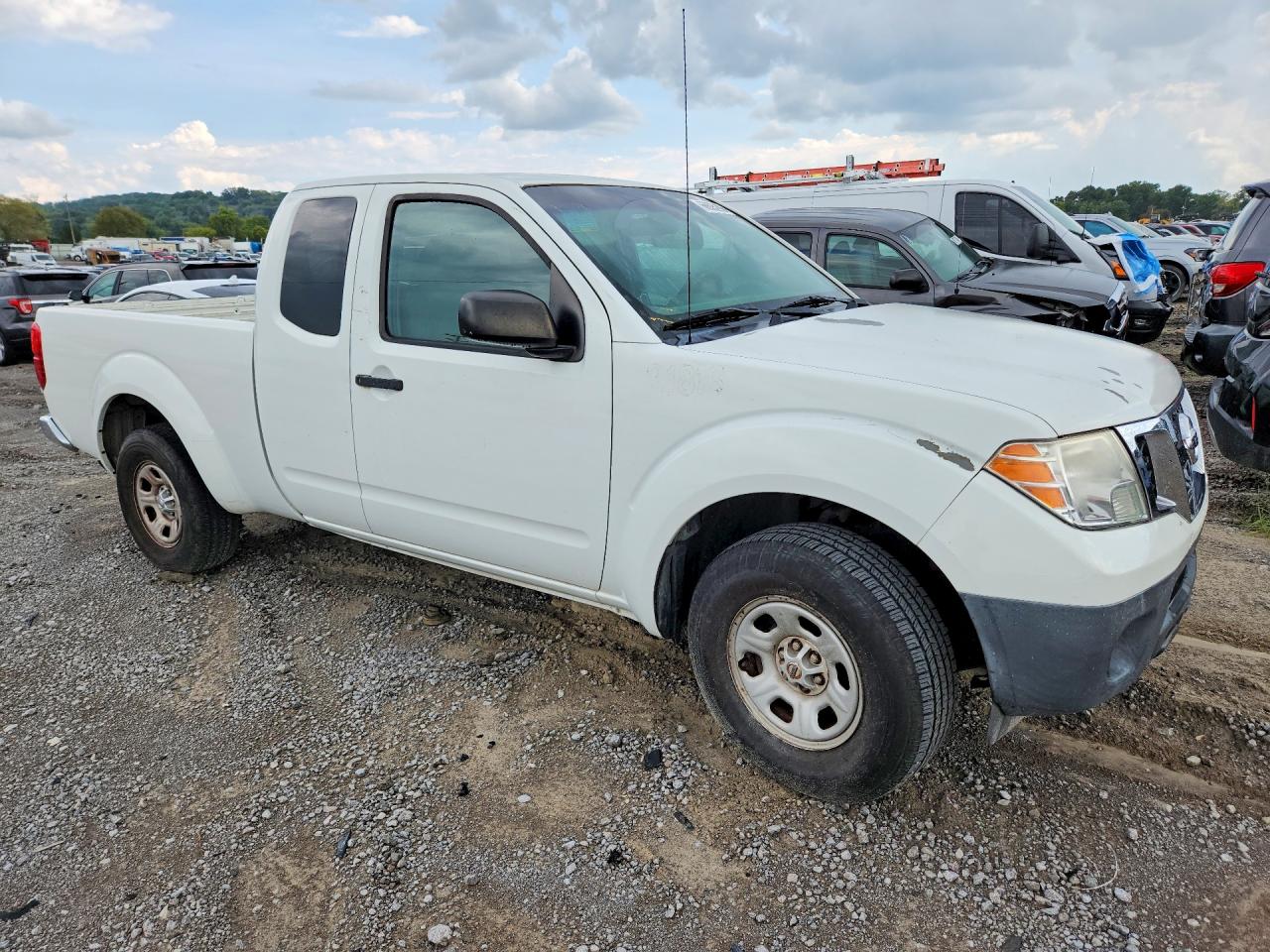 2015 Nissan Frontier S White vin: 1N6BD0CT7FN764942