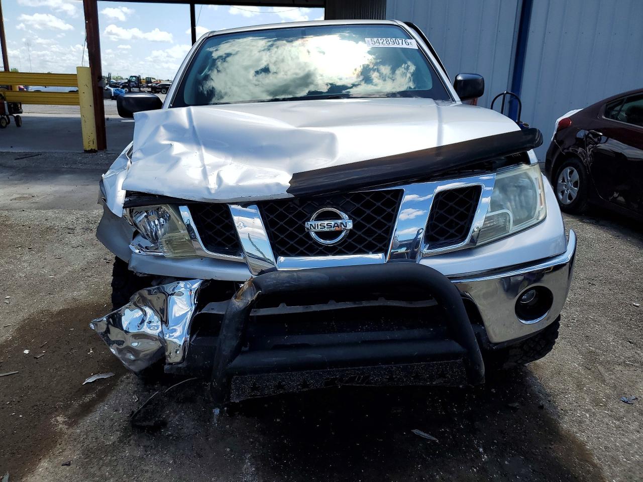 2010 Nissan Frontier Xe Silver vin: 1N6BD0CT8AC443772