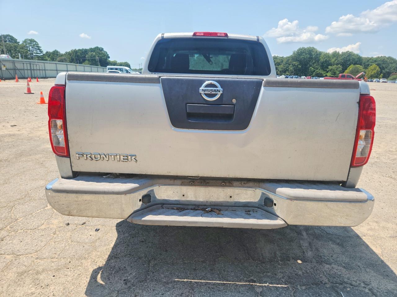 2011 Nissan Frontier S Silver vin: 1N6BD0CT8BC434393