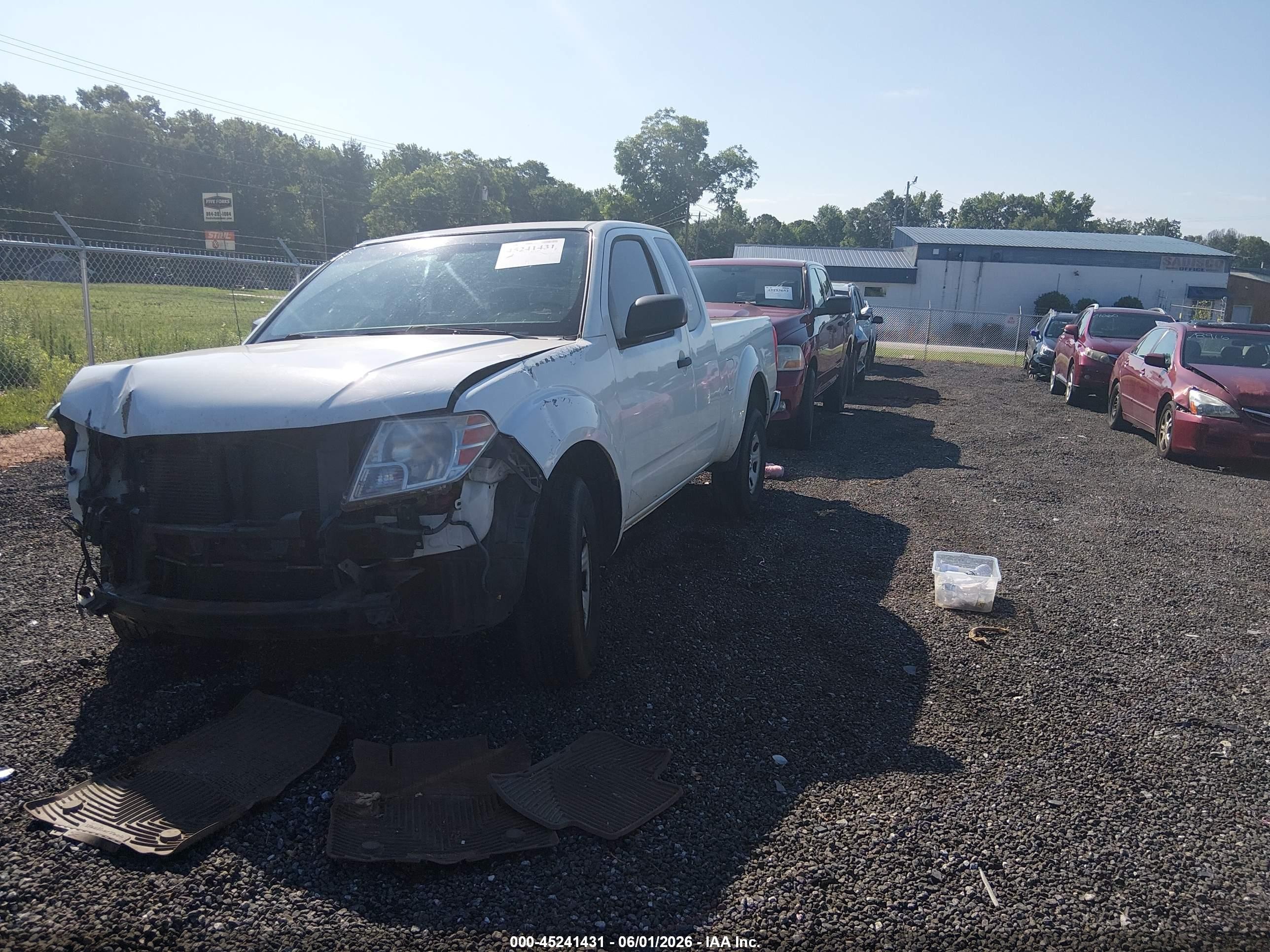 2013 Nissan Frontier S White vin: 1N6BD0CT8DN748438