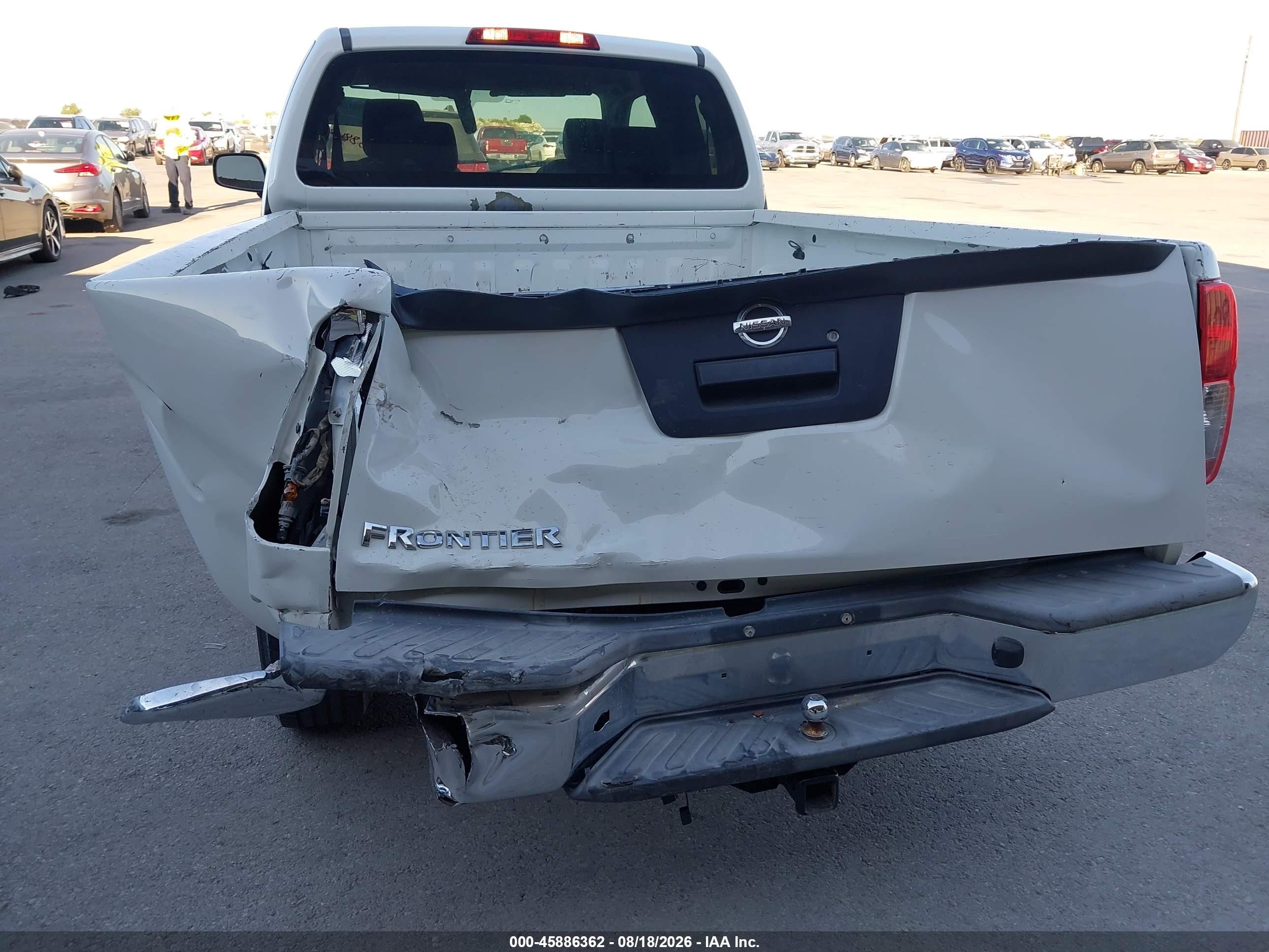 2015 Nissan Frontier S White vin: 1N6BD0CT8FN732131