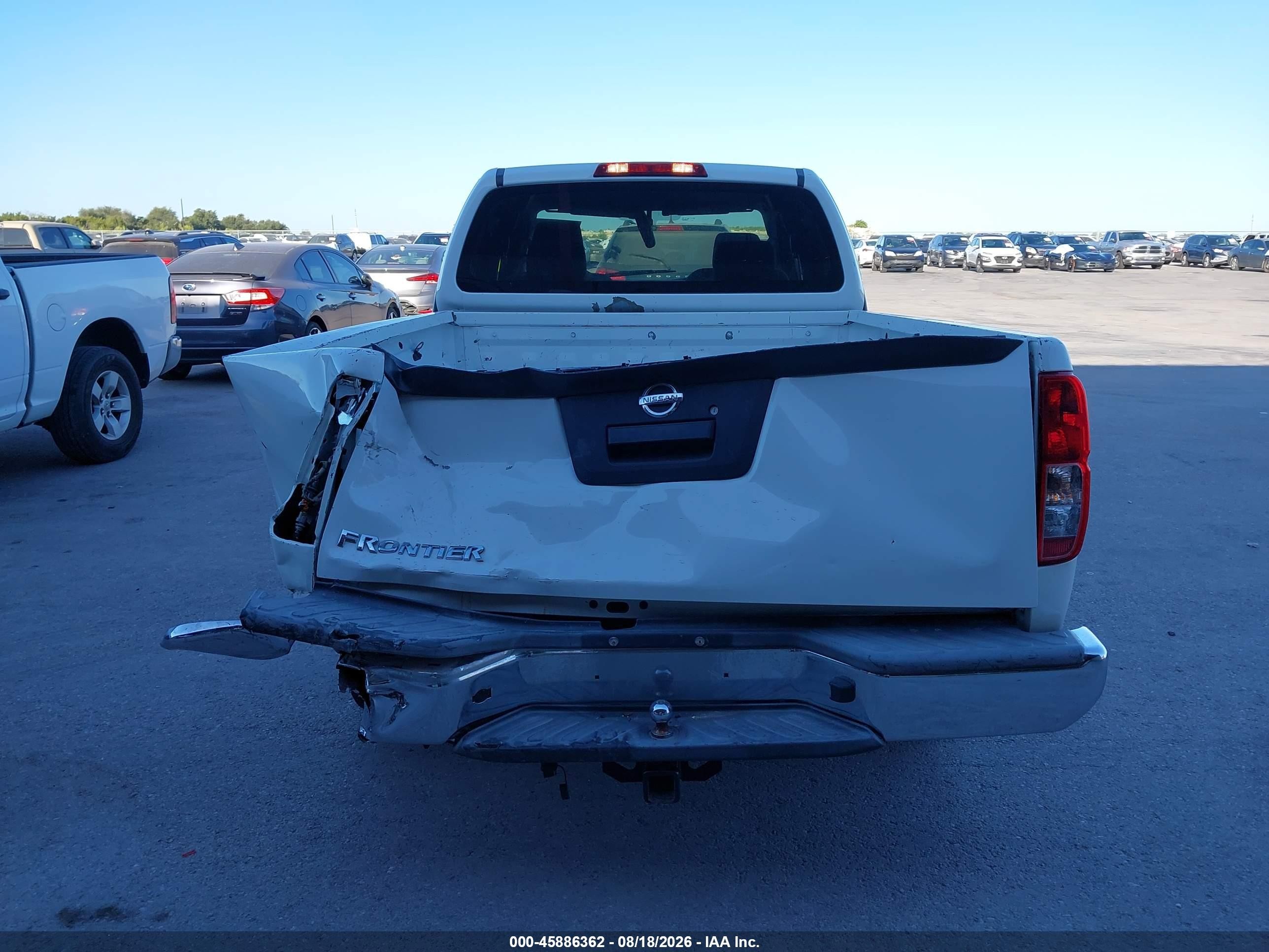 2015 Nissan Frontier S White vin: 1N6BD0CT8FN732131