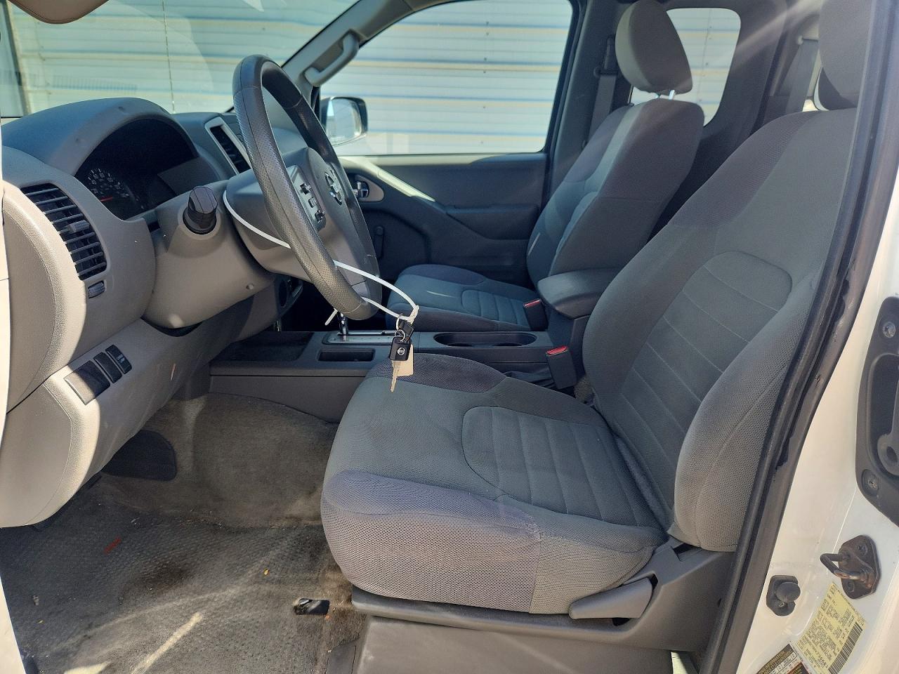 2015 Nissan Frontier S White vin: 1N6BD0CT8FN736681