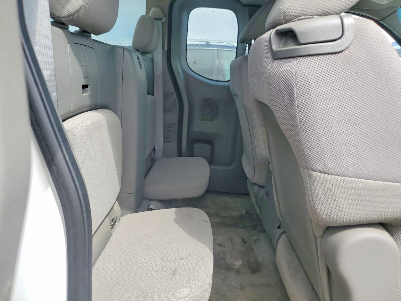 2012 Nissan Frontier S White vin: 1N6BD0CT9CC420701