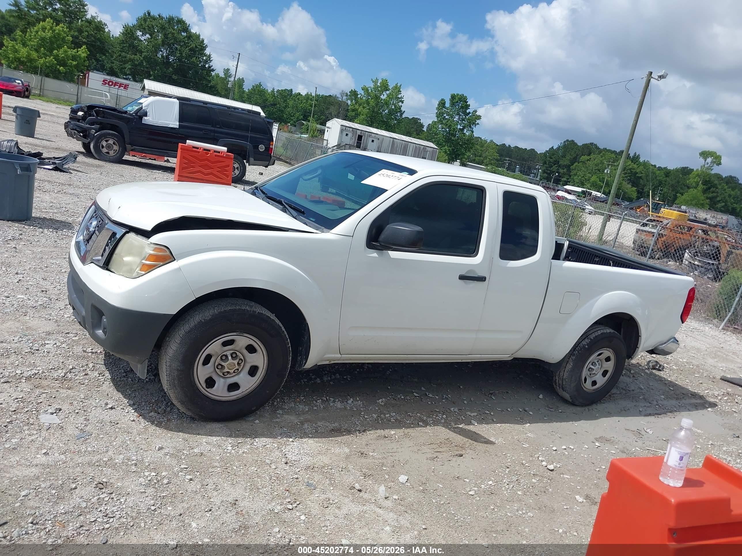 2014 Nissan Frontier S White vin: 1N6BD0CT9EN772071