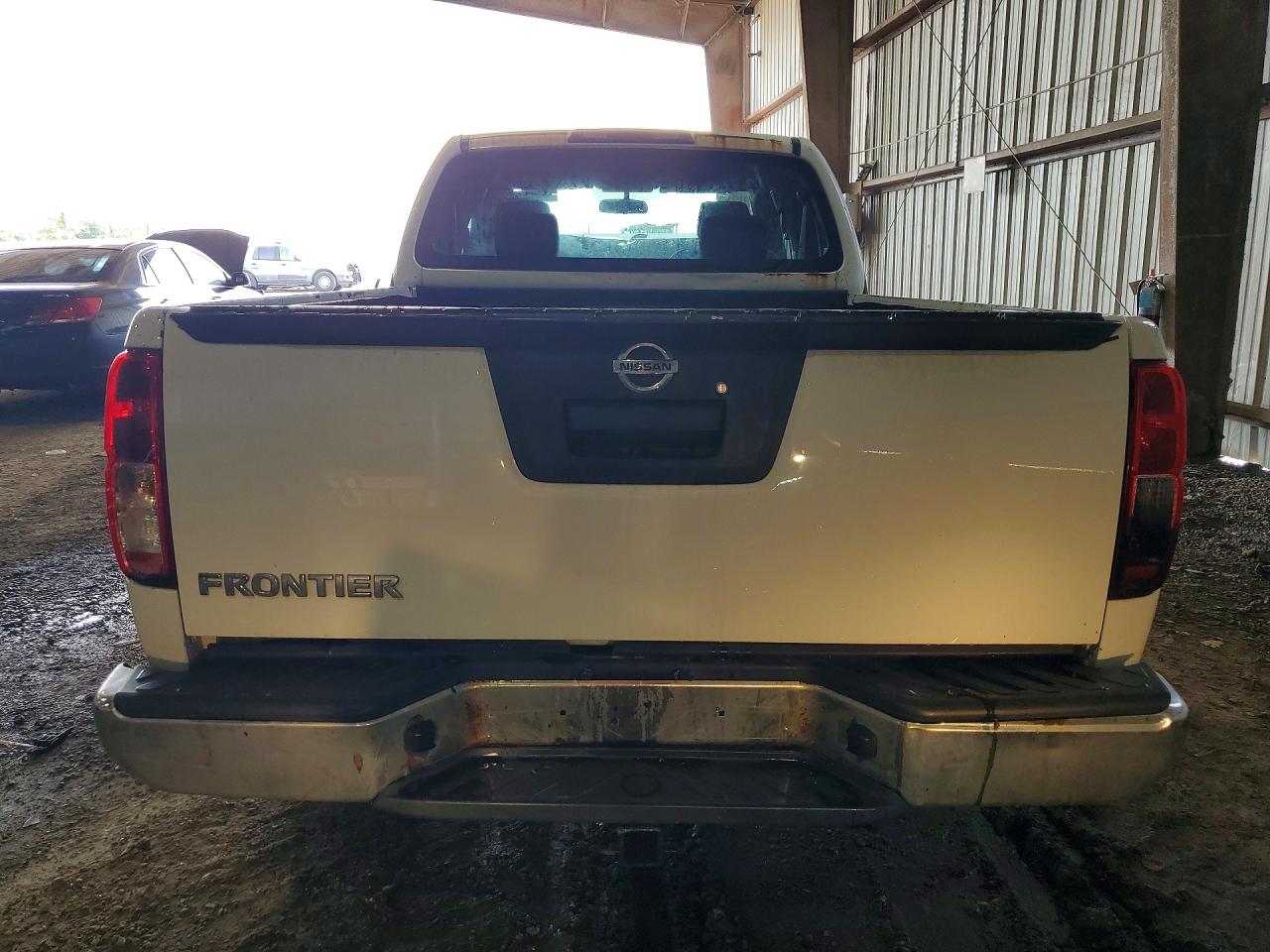 2015 Nissan Frontier S White vin: 1N6BD0CT9FN707626