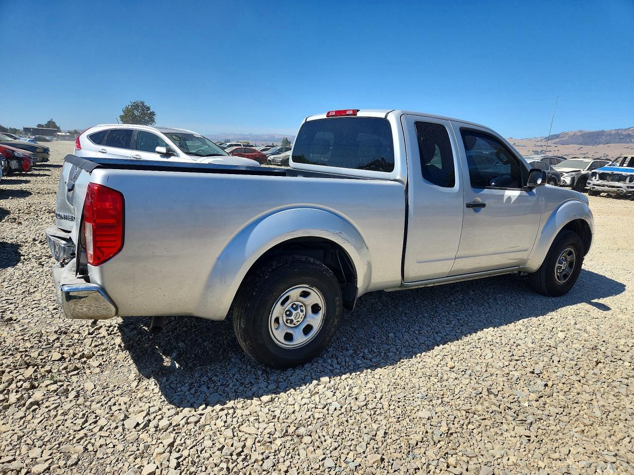2015 Nissan Frontier S Silver vin: 1N6BD0CT9FN756115
